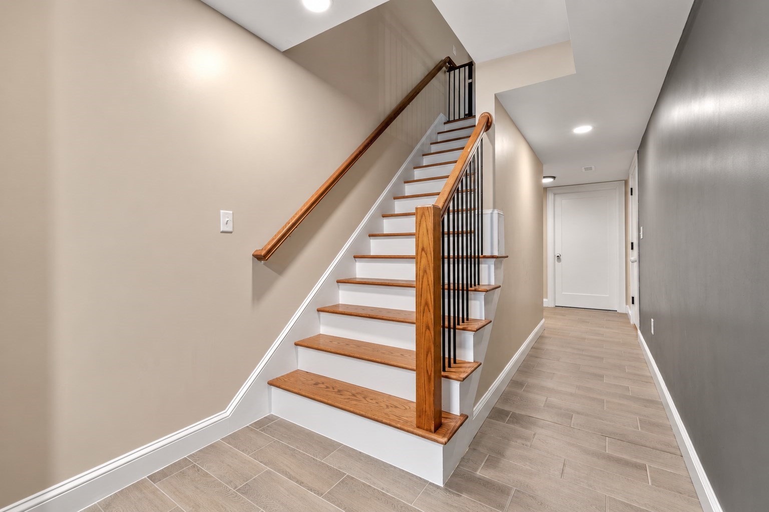 65 Castine St. Property Photo 5