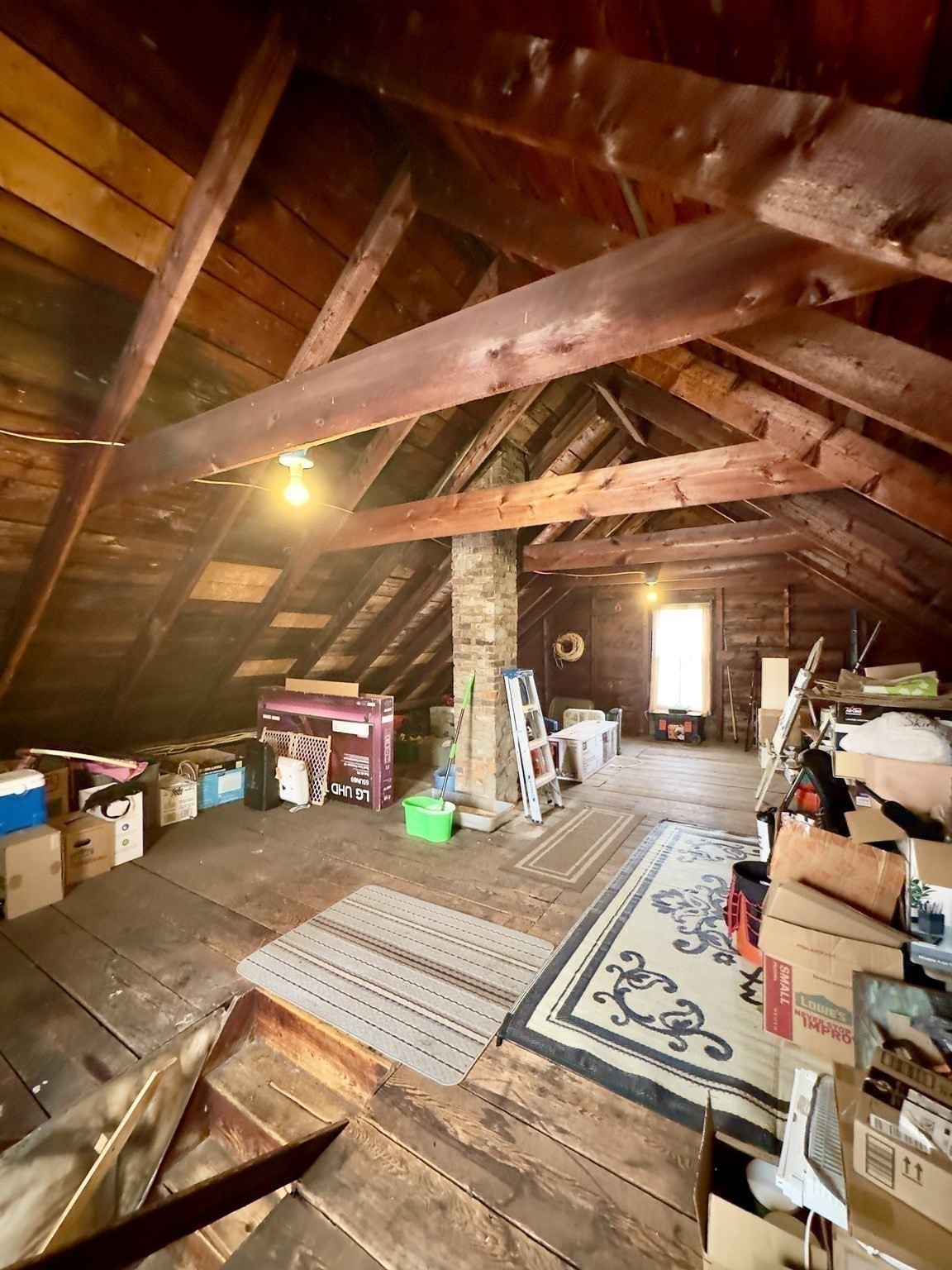 39 School St Property Photo 31