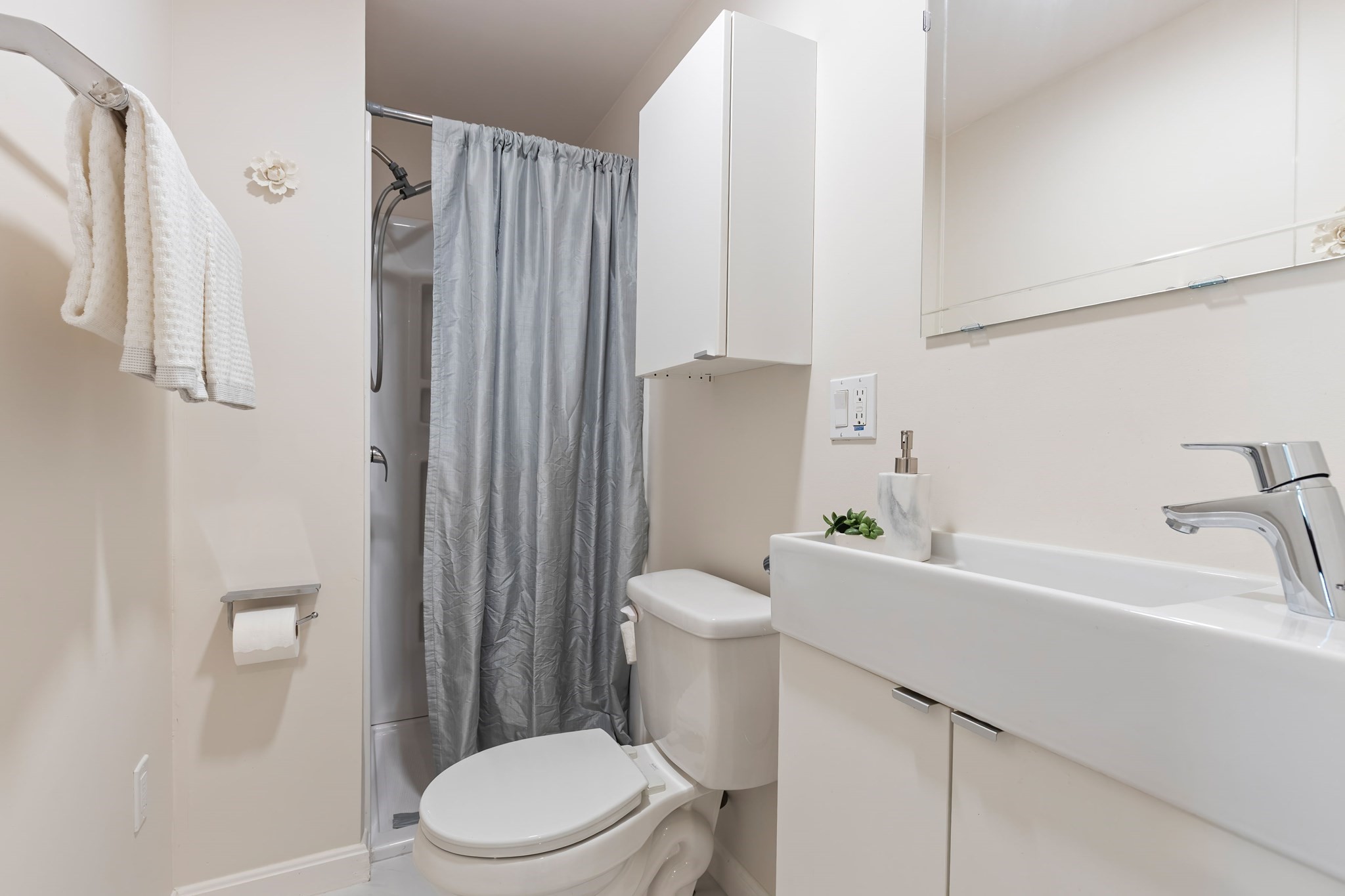 84 West St Property Photo 12