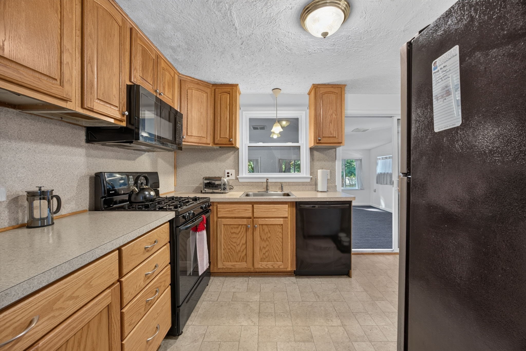 11 Hartford St Property Photo 8