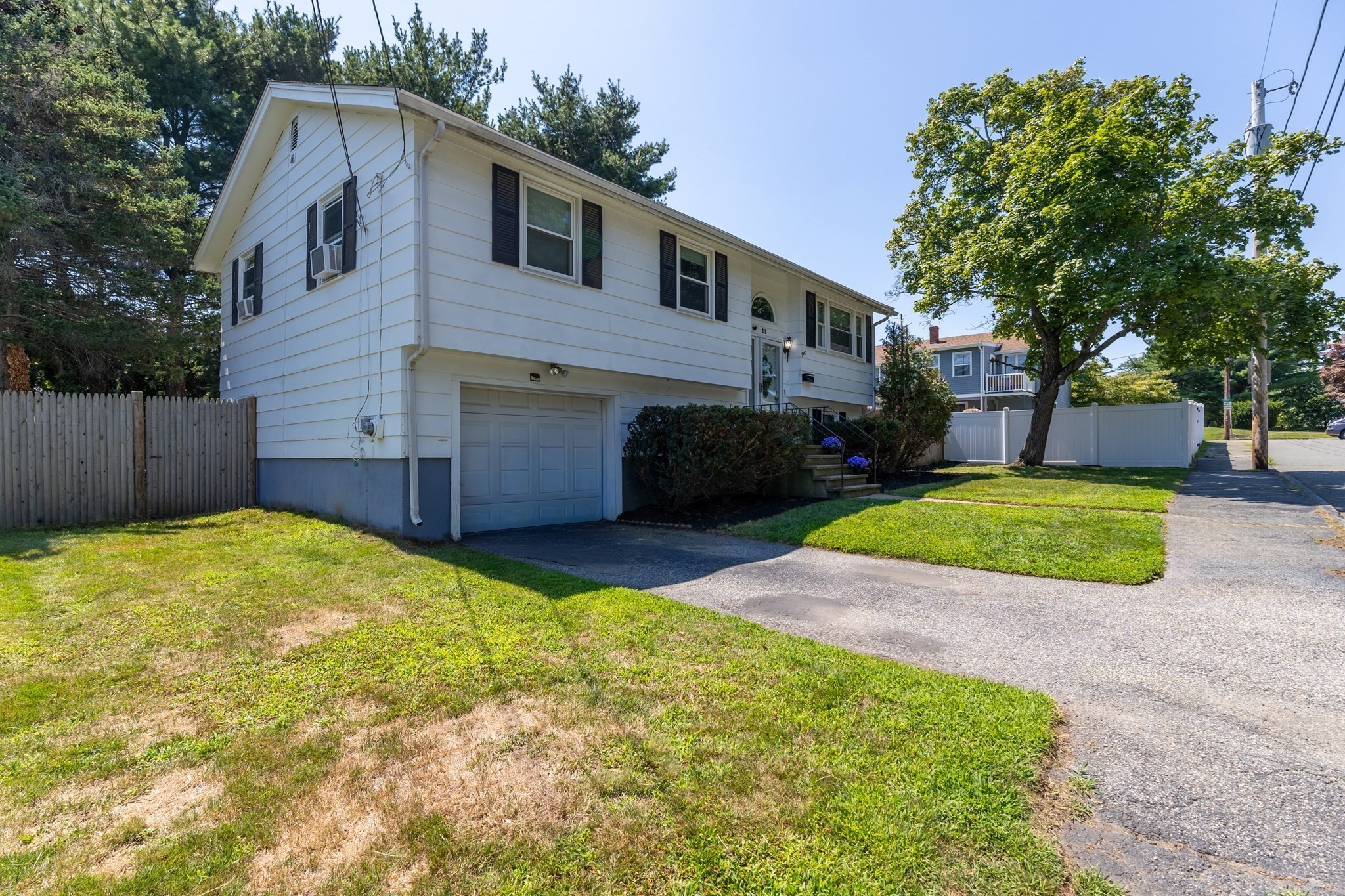 11 Hartford St Property Photo 42