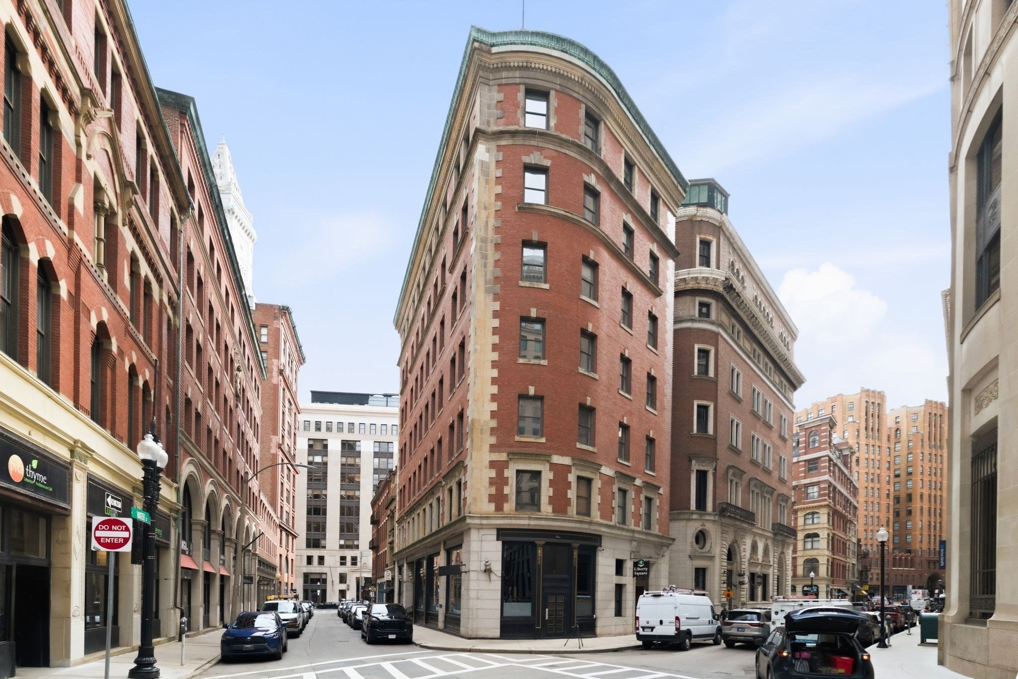 4 Liberty Sq Property Photo 1