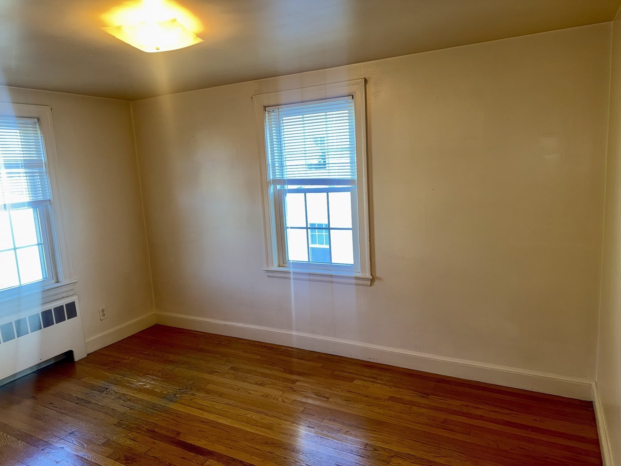 25-27 Bromfield St Property Photo 15