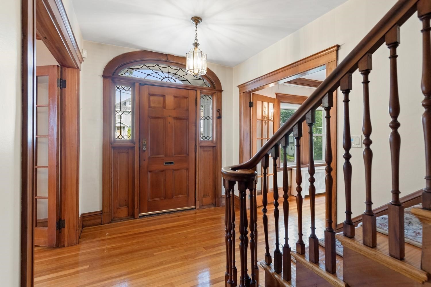 158 Common St Property Photo 5