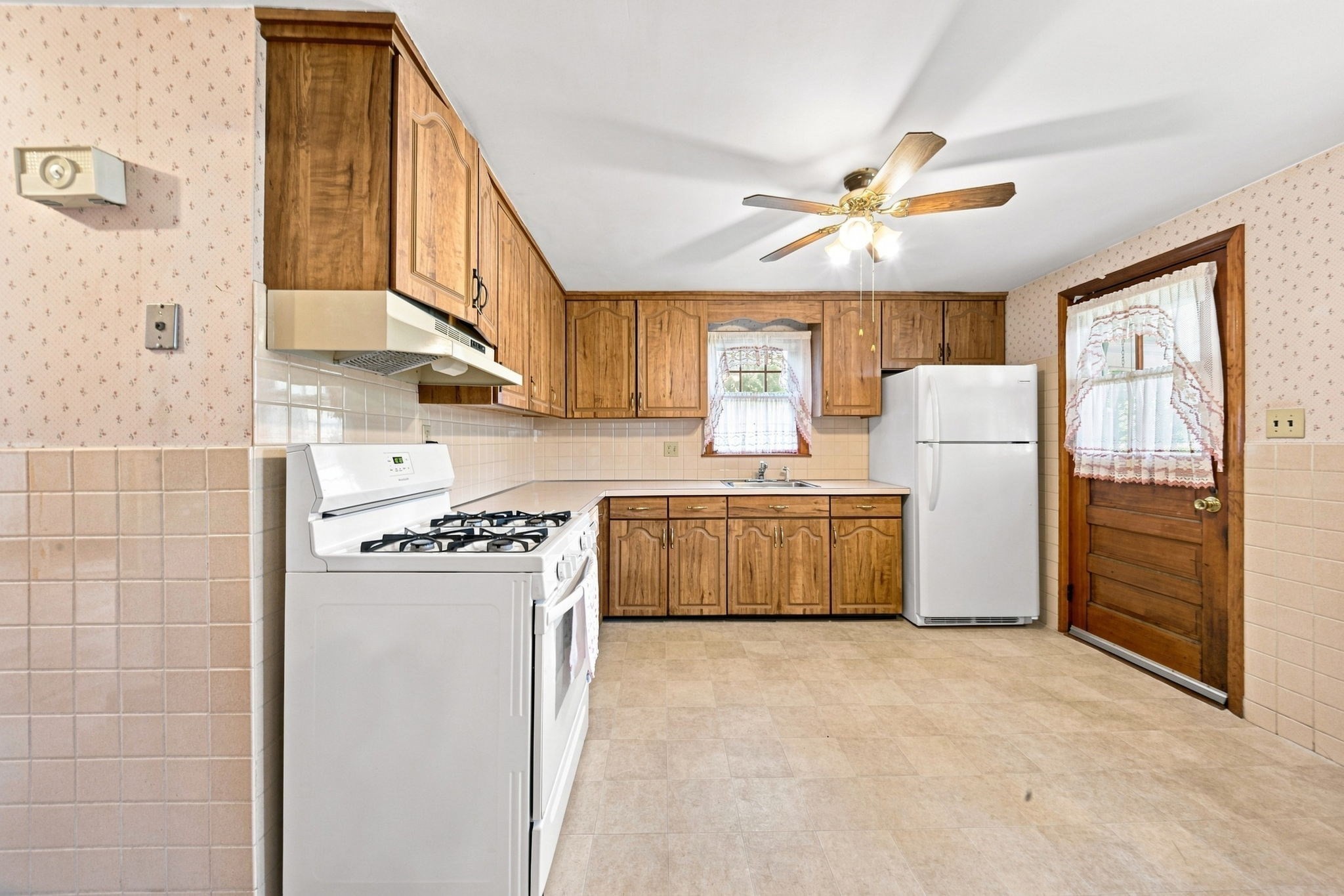 125 Whitehall St Property Photo 28