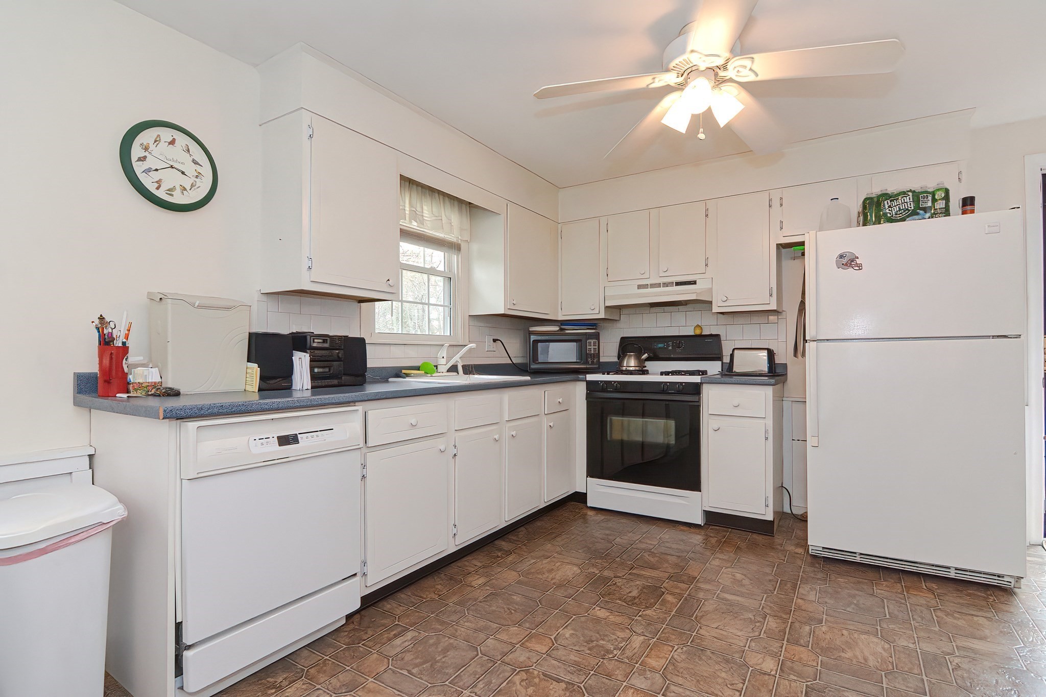 11 Kingsley Rd Property Photo 5