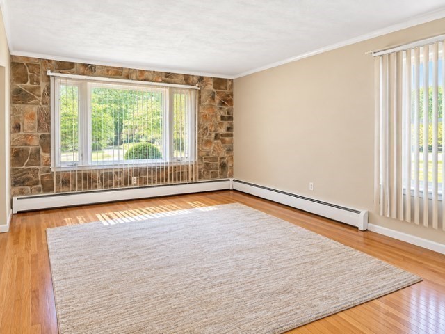 709 North Branch Pkwy Property Photo 5