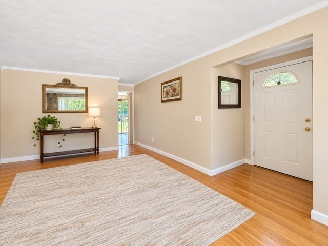 709 North Branch Pkwy Property Photo 6