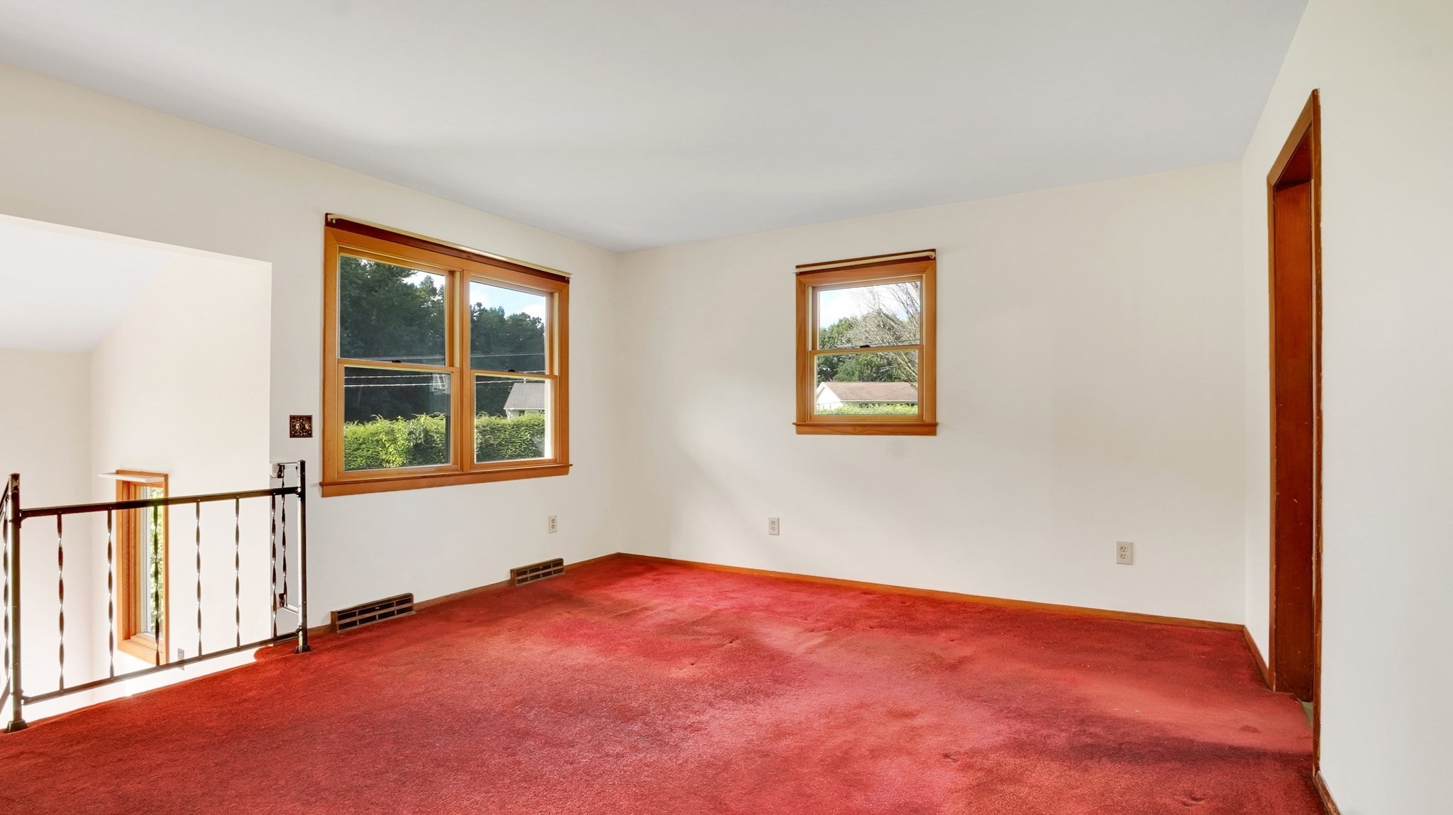 115 Clover Rd. Property Photo 4