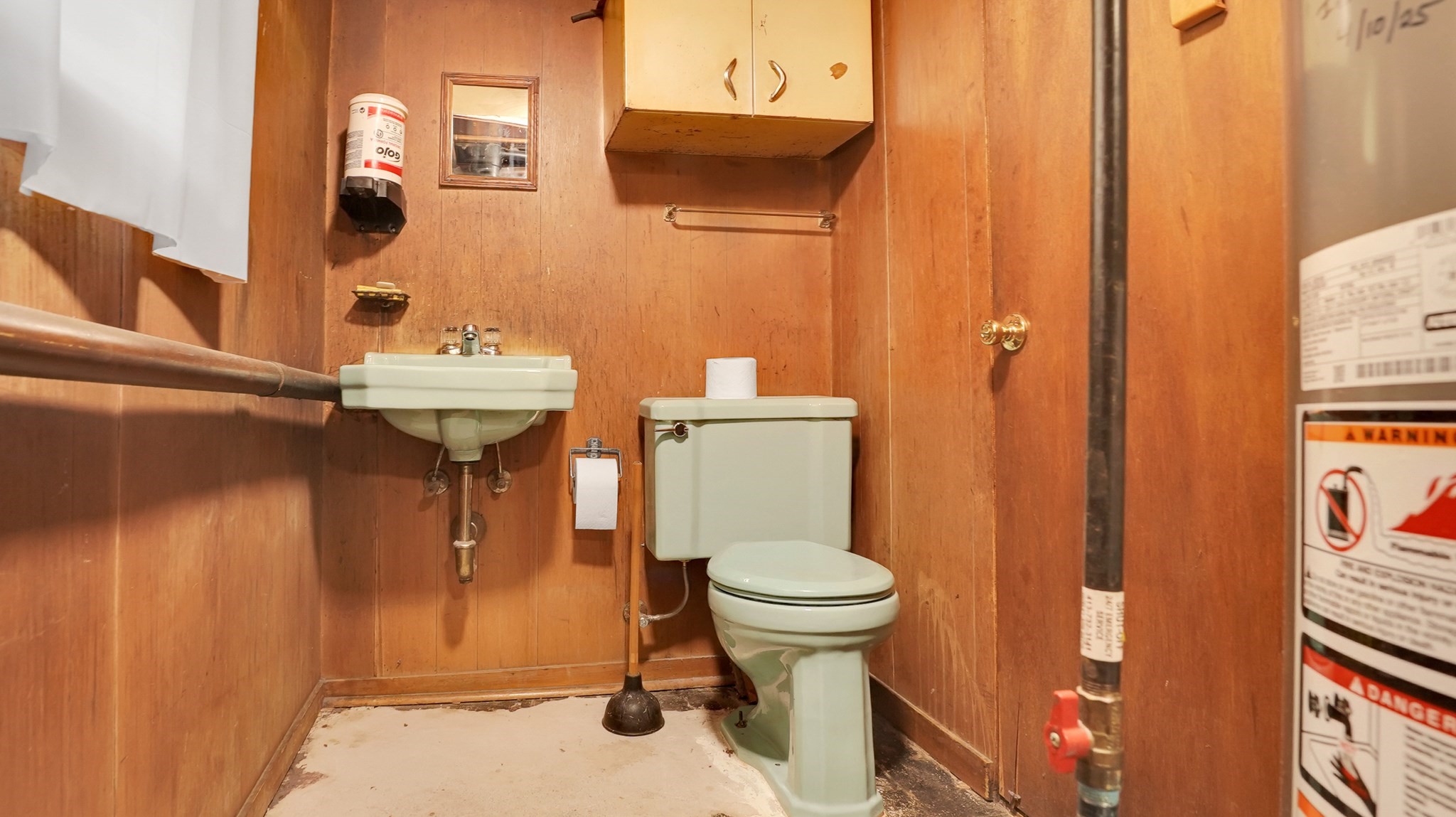 115 Clover Rd. Property Photo 18