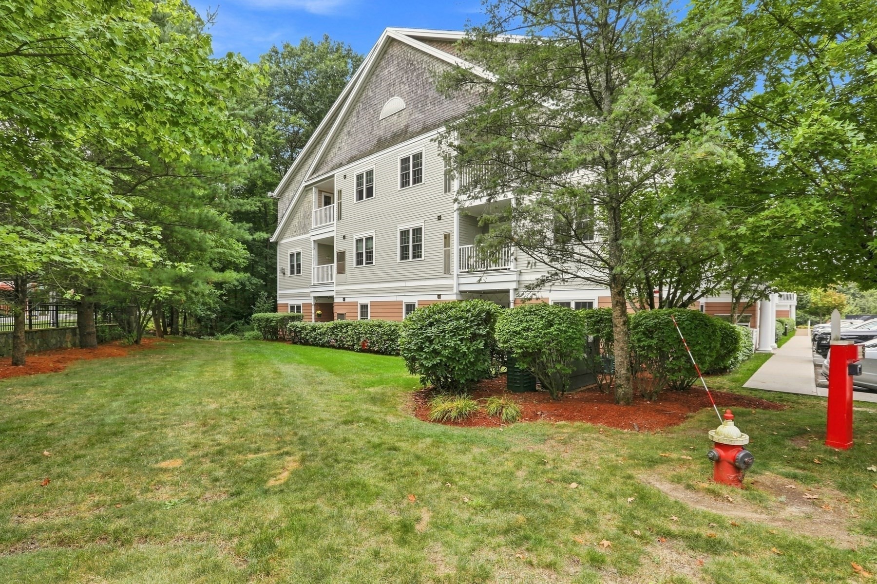 180 Chickering Rd # 302c Property Photo 40