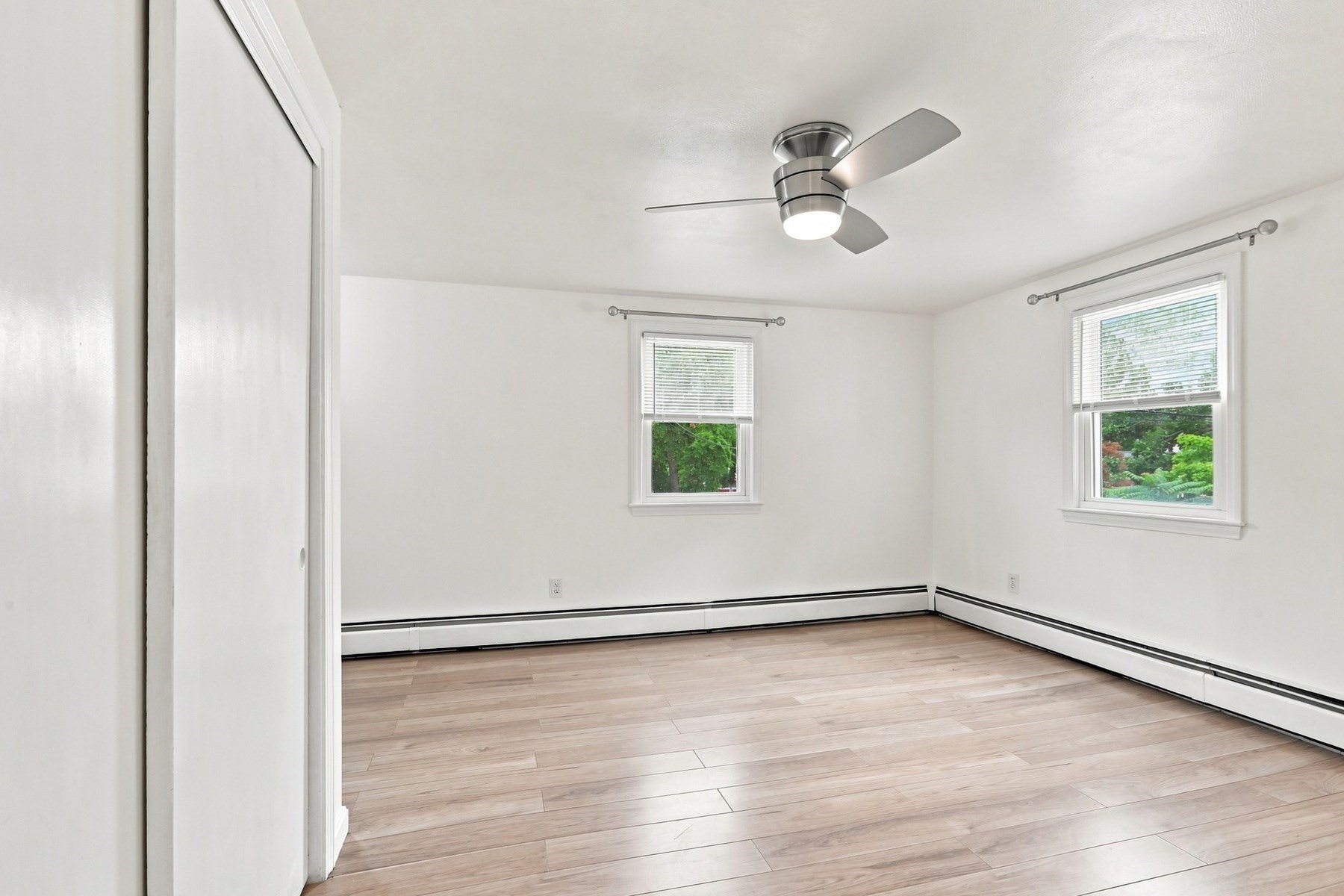 186 Andover St Property Photo 28
