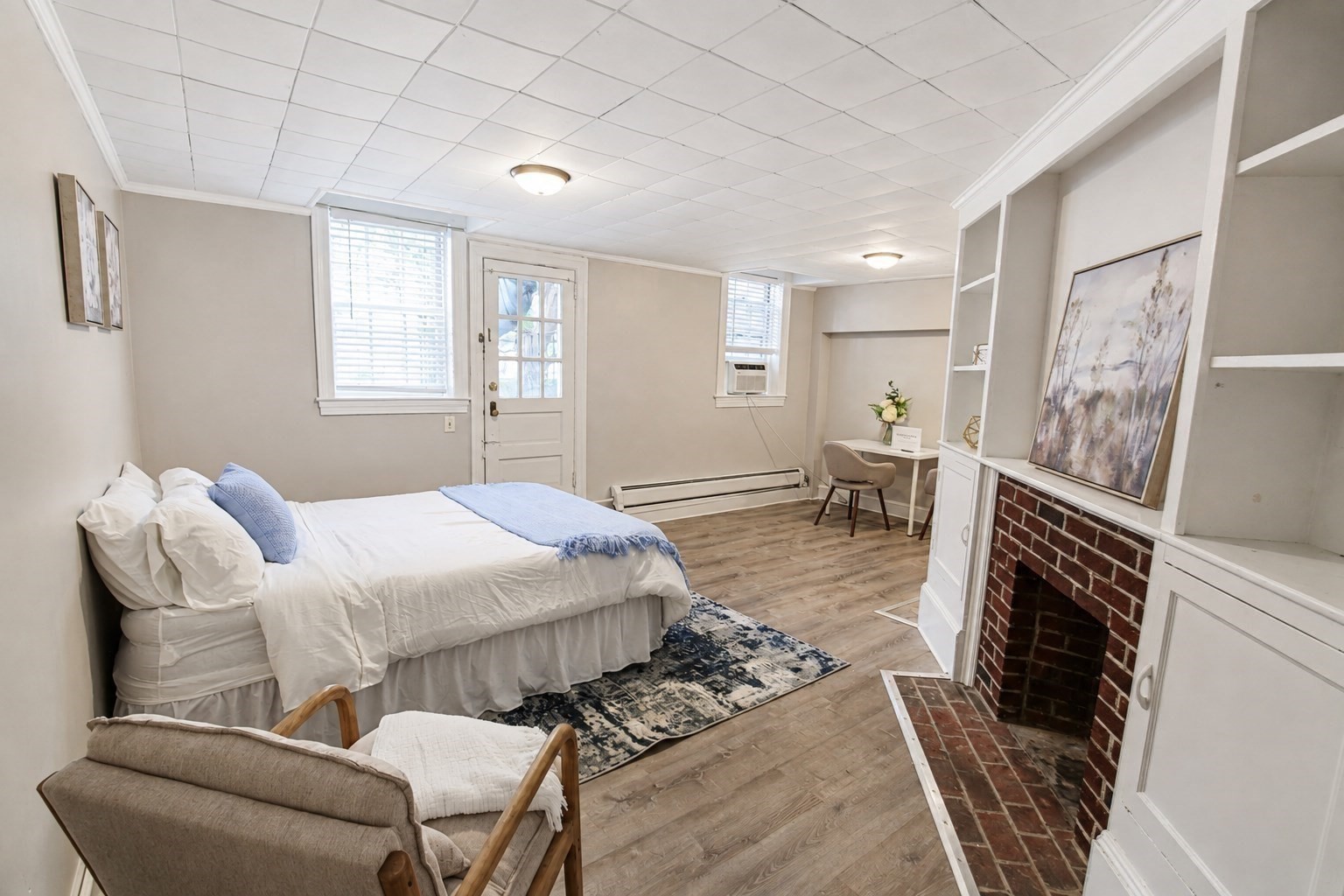 16 Chauncy St # B Property Photo 2