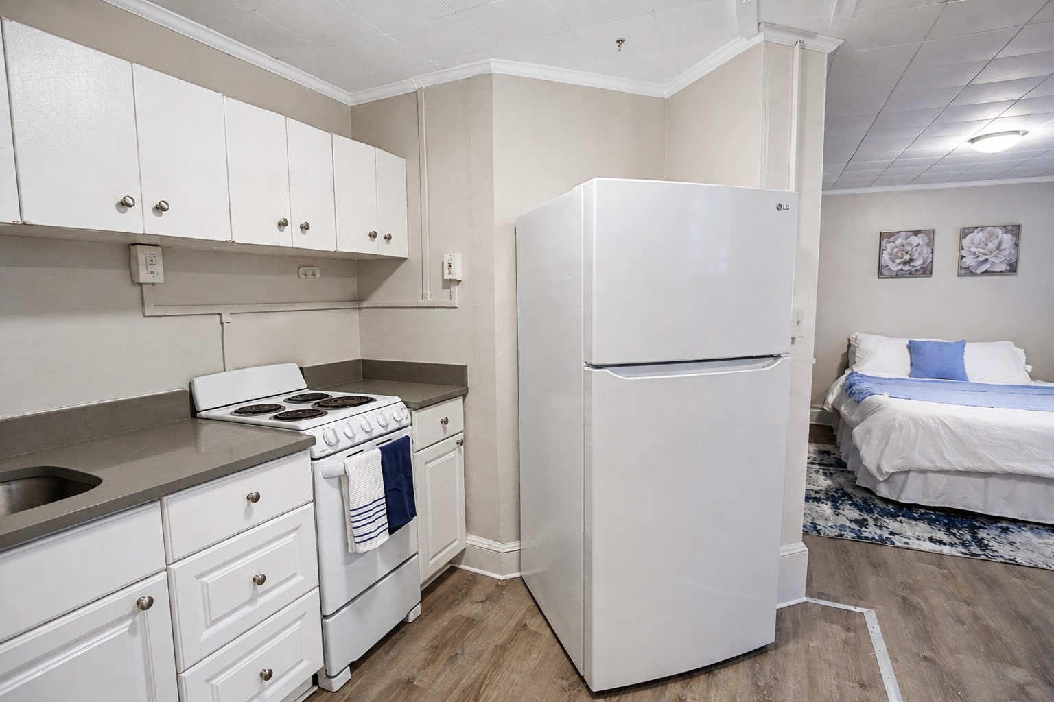 16 Chauncy St # B Property Photo 7