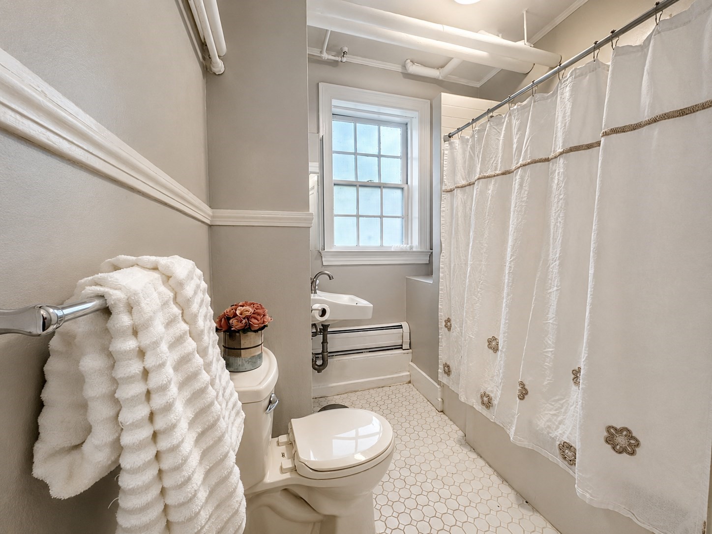 16 Chauncy St # B Property Photo 8