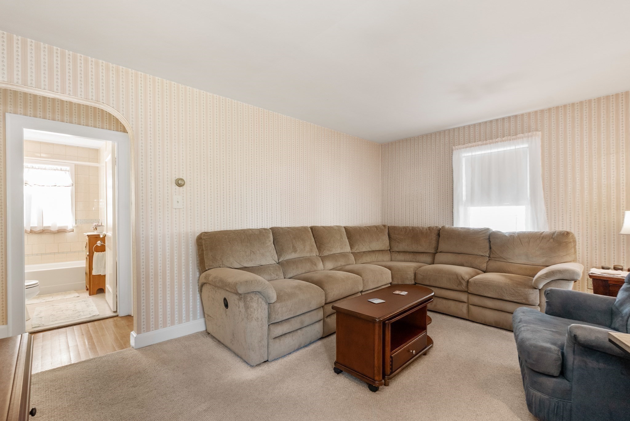64 County St Property Photo 9