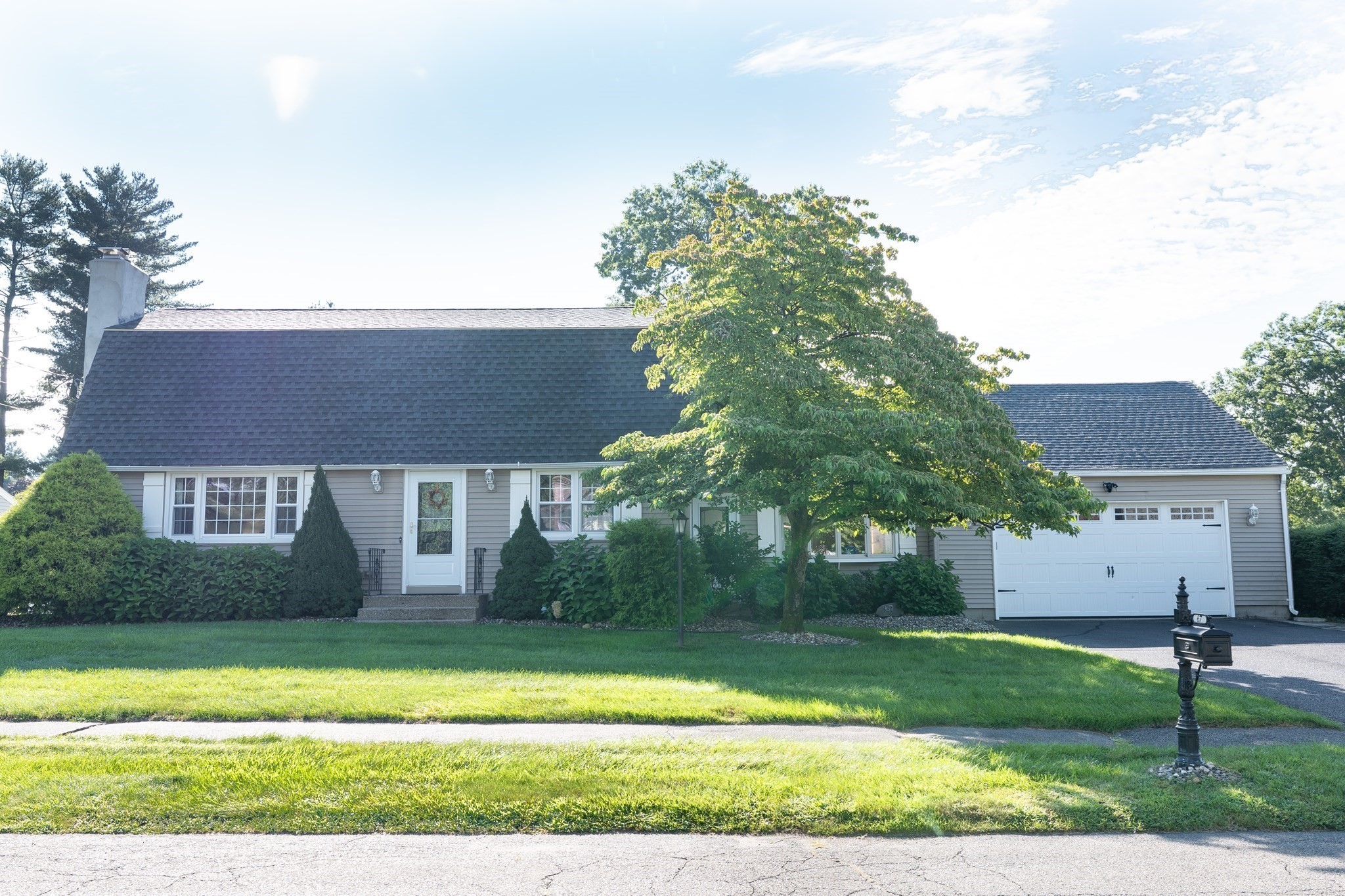 67 Kittredge Dr