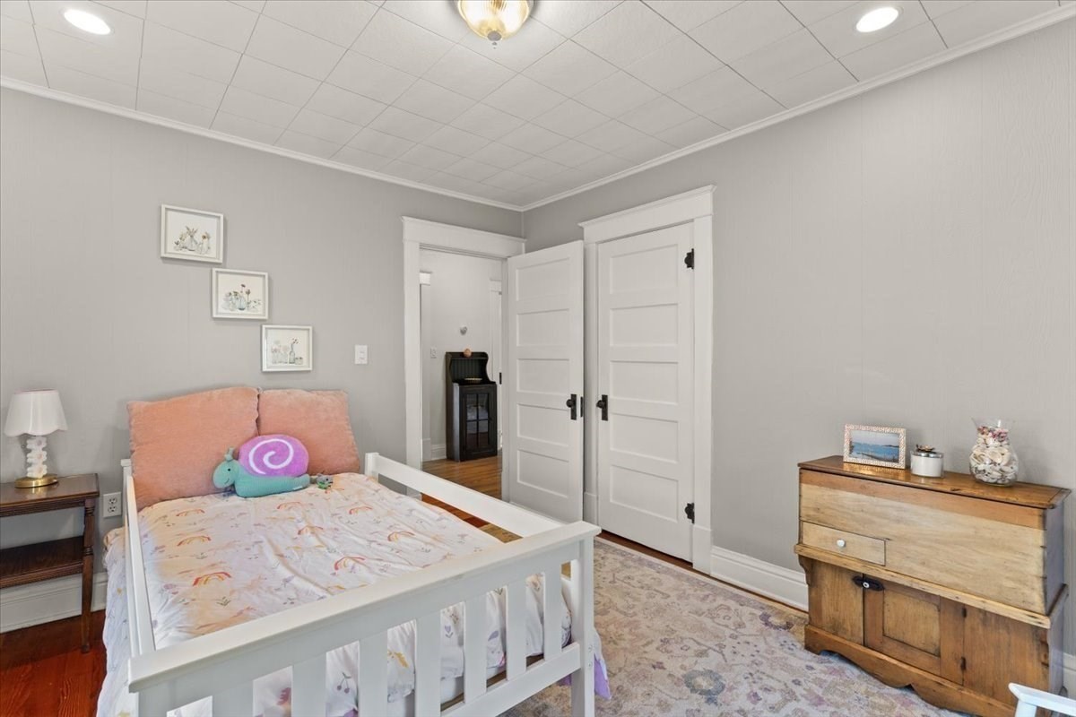 20 Whitney Street Property Photo 17