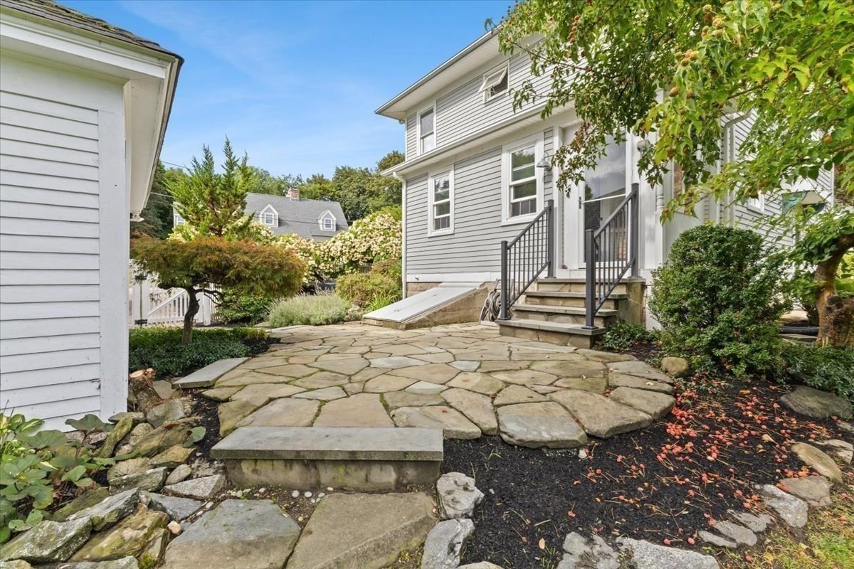 20 Whitney Street Property Photo 31