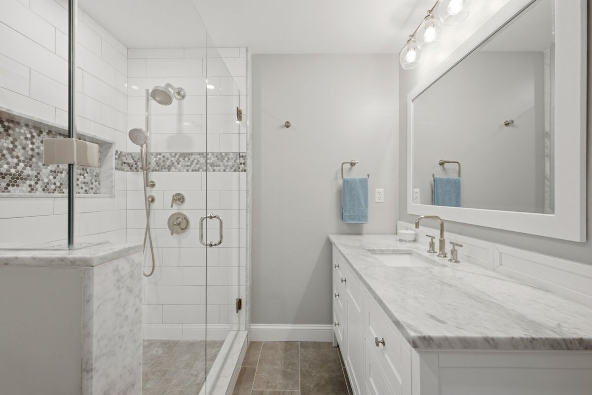 923 Lagrange St # 923 Property Photo 22
