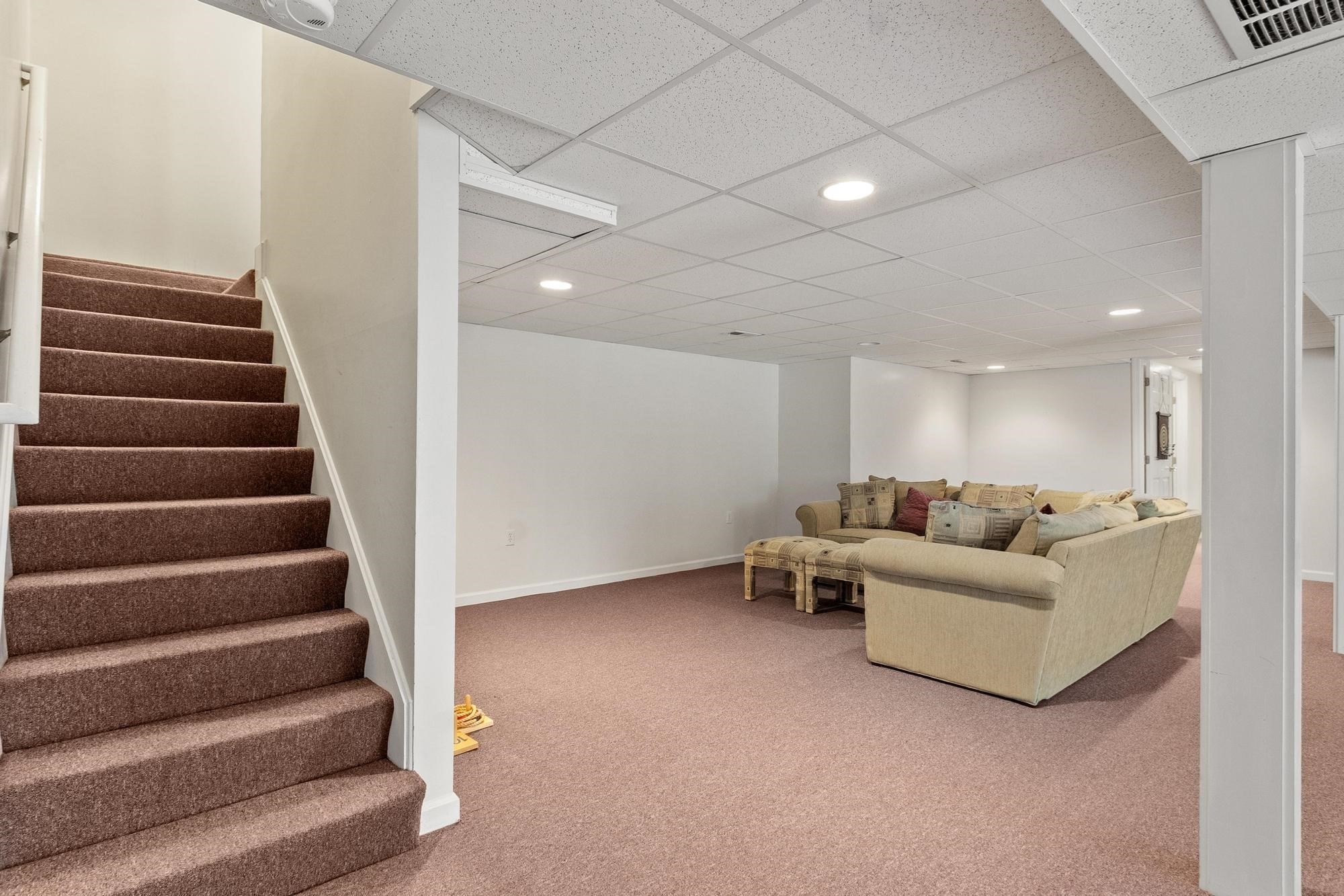2 Nelson Cir # 2 Property Photo 25