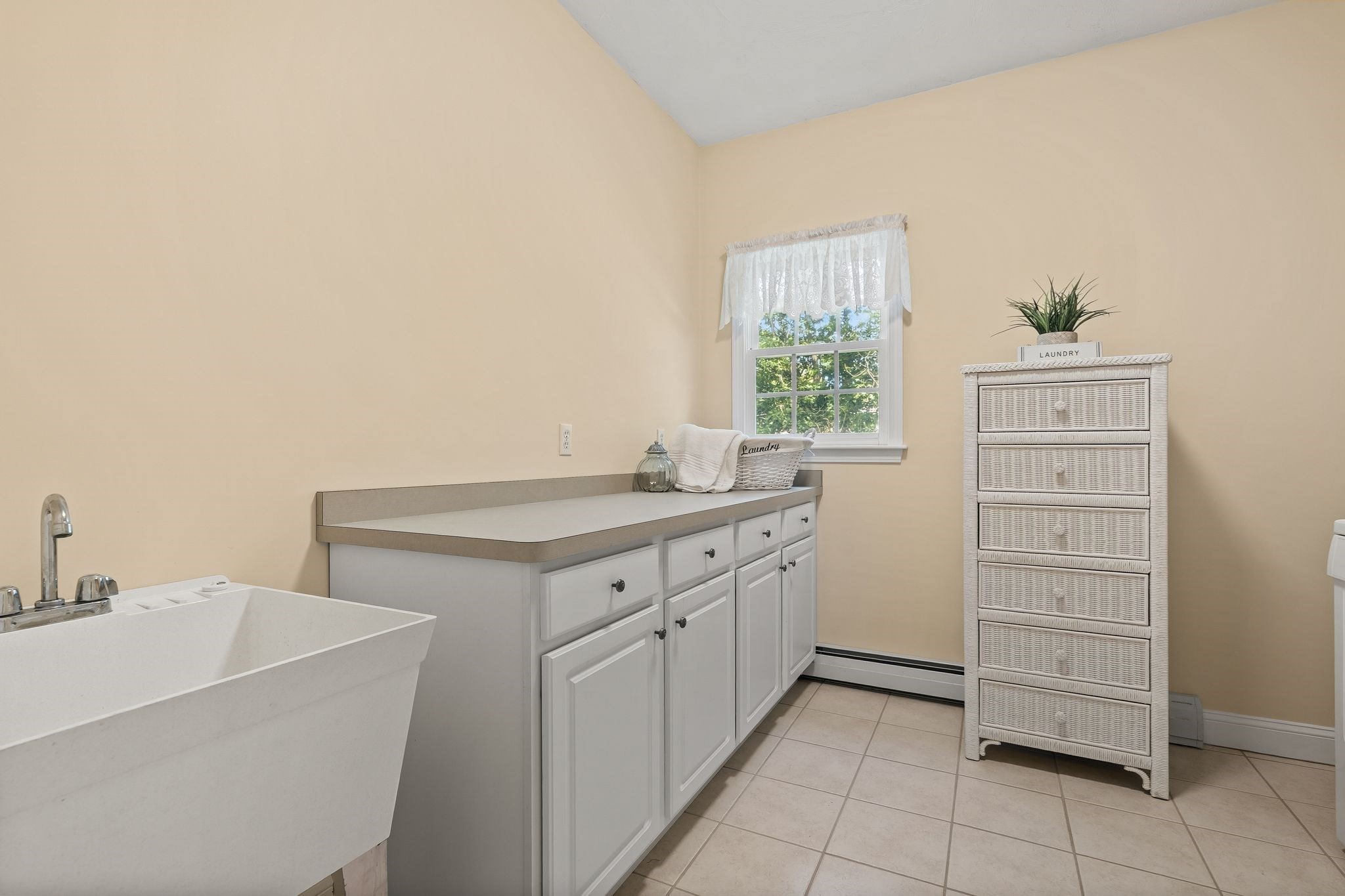 11 Sycamore Ave Property Photo 28