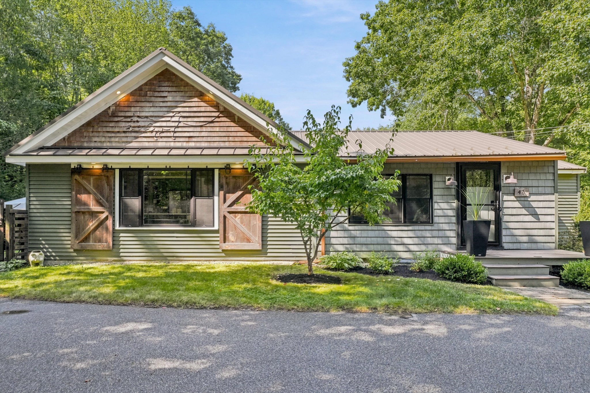 44 Beech Hill Rd Property Photo 4