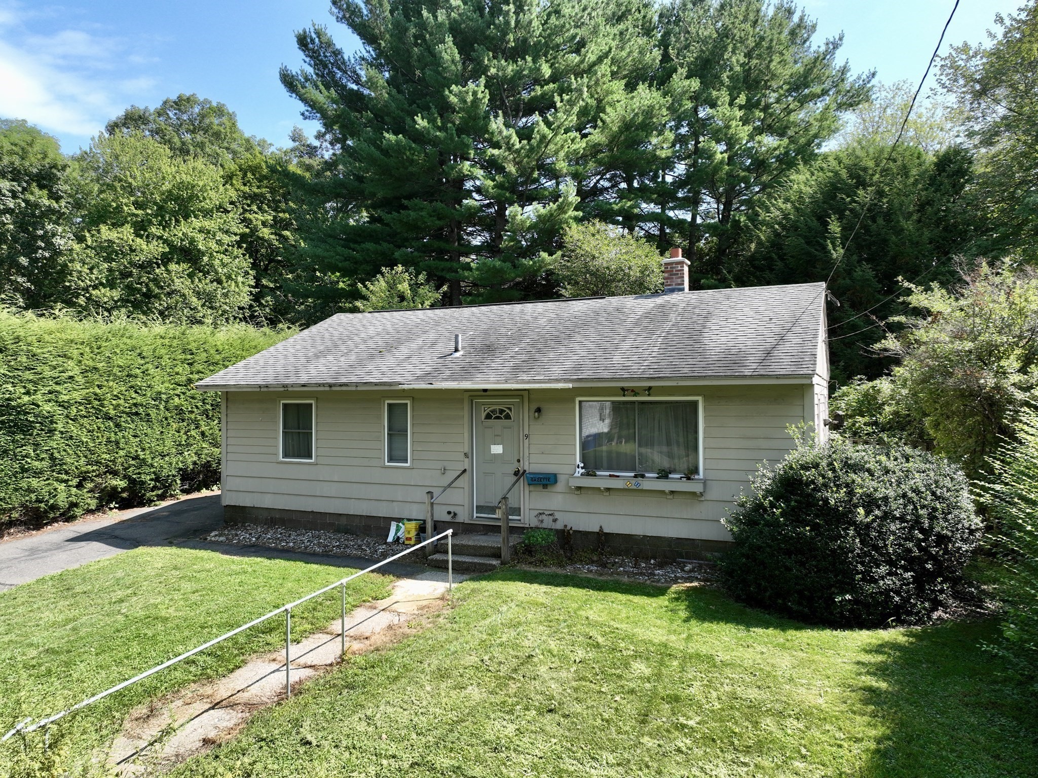 9 Pine Brook Curve Property Photo 2