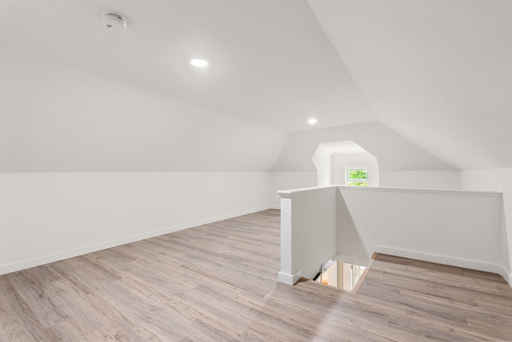41-43 Elliot St # 2 Property Photo 18