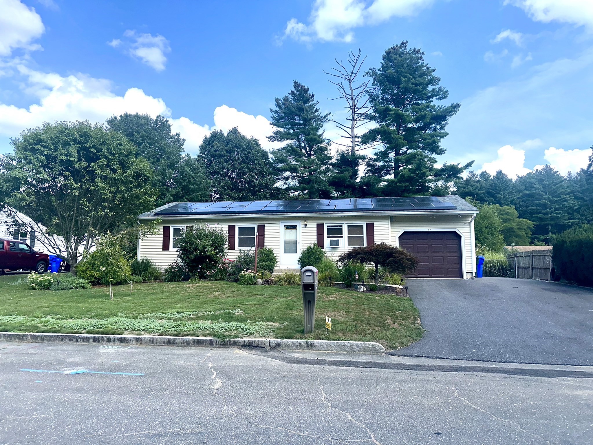 47 Thyme Ln Property Photo 1
