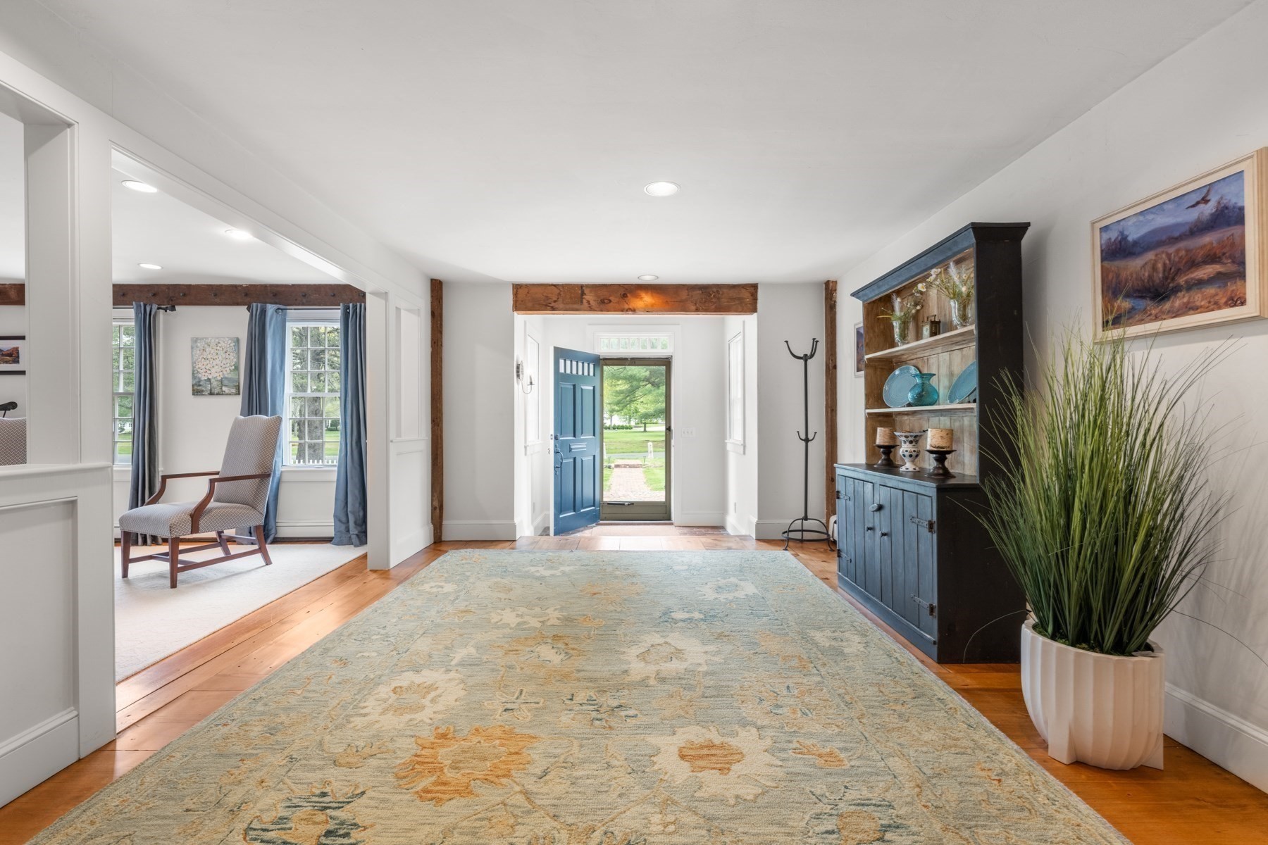41 Longmeadow Road Property Photo 4