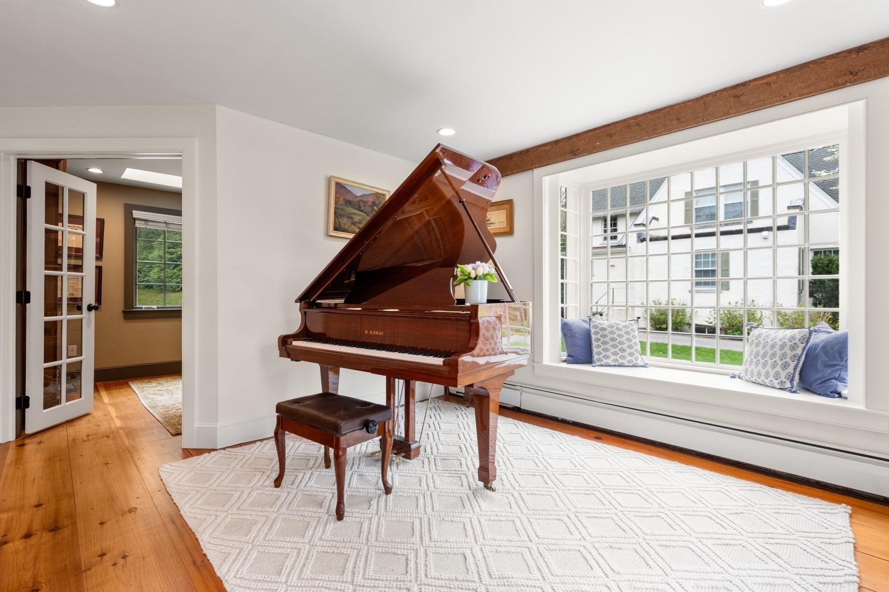 41 Longmeadow Road Property Photo 8