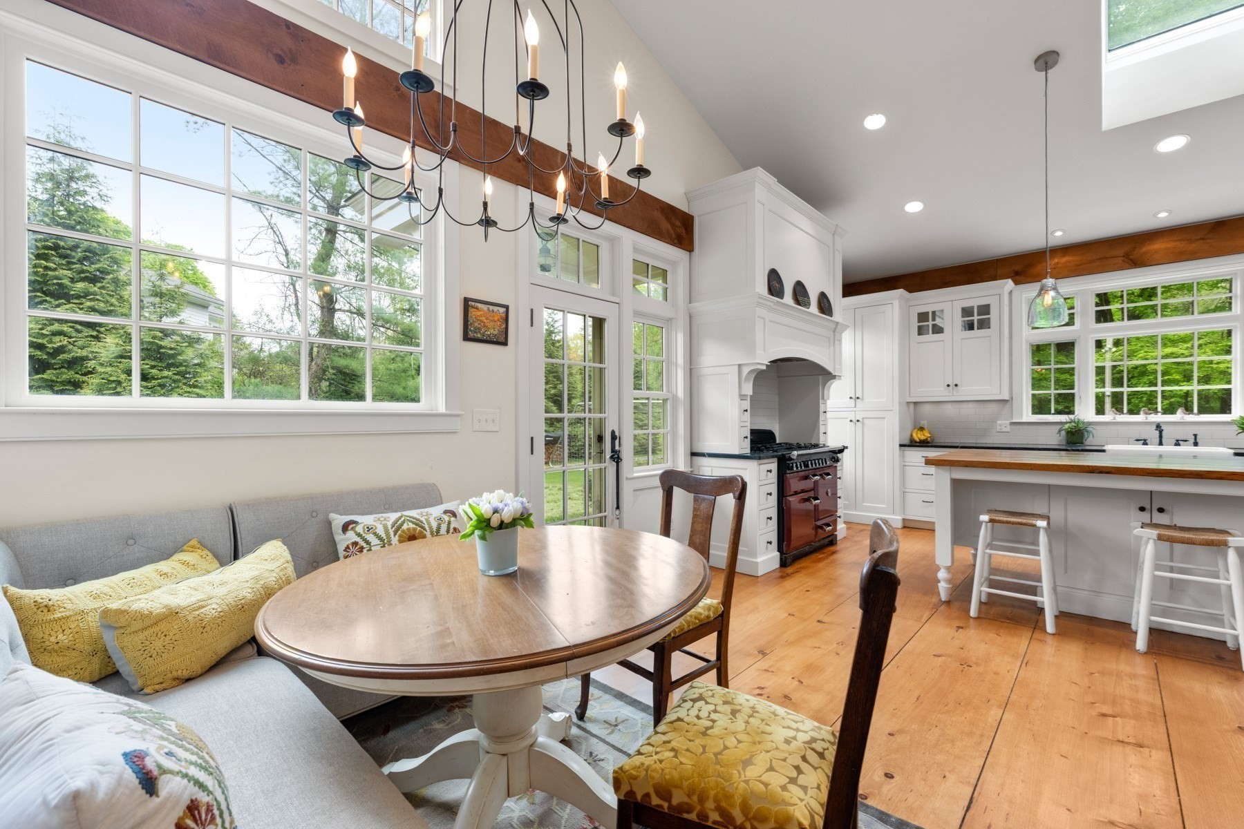 41 Longmeadow Road Property Photo 13