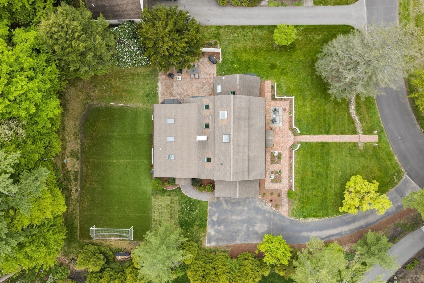 41 Longmeadow Road Property Photo 37