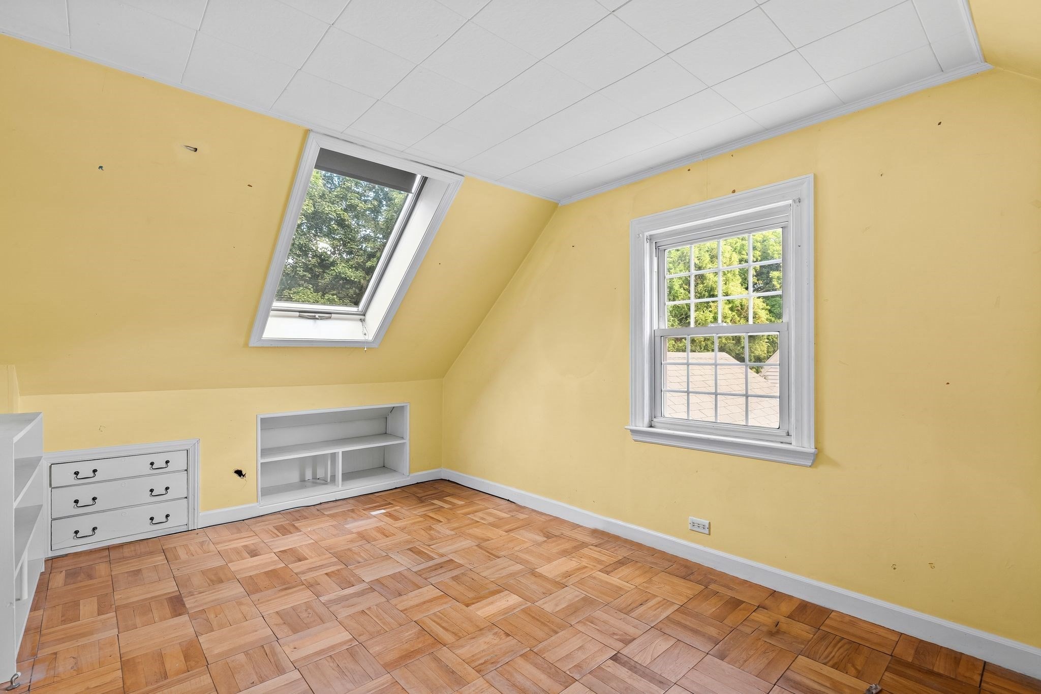 71 Sheppard Ave Property Photo 31