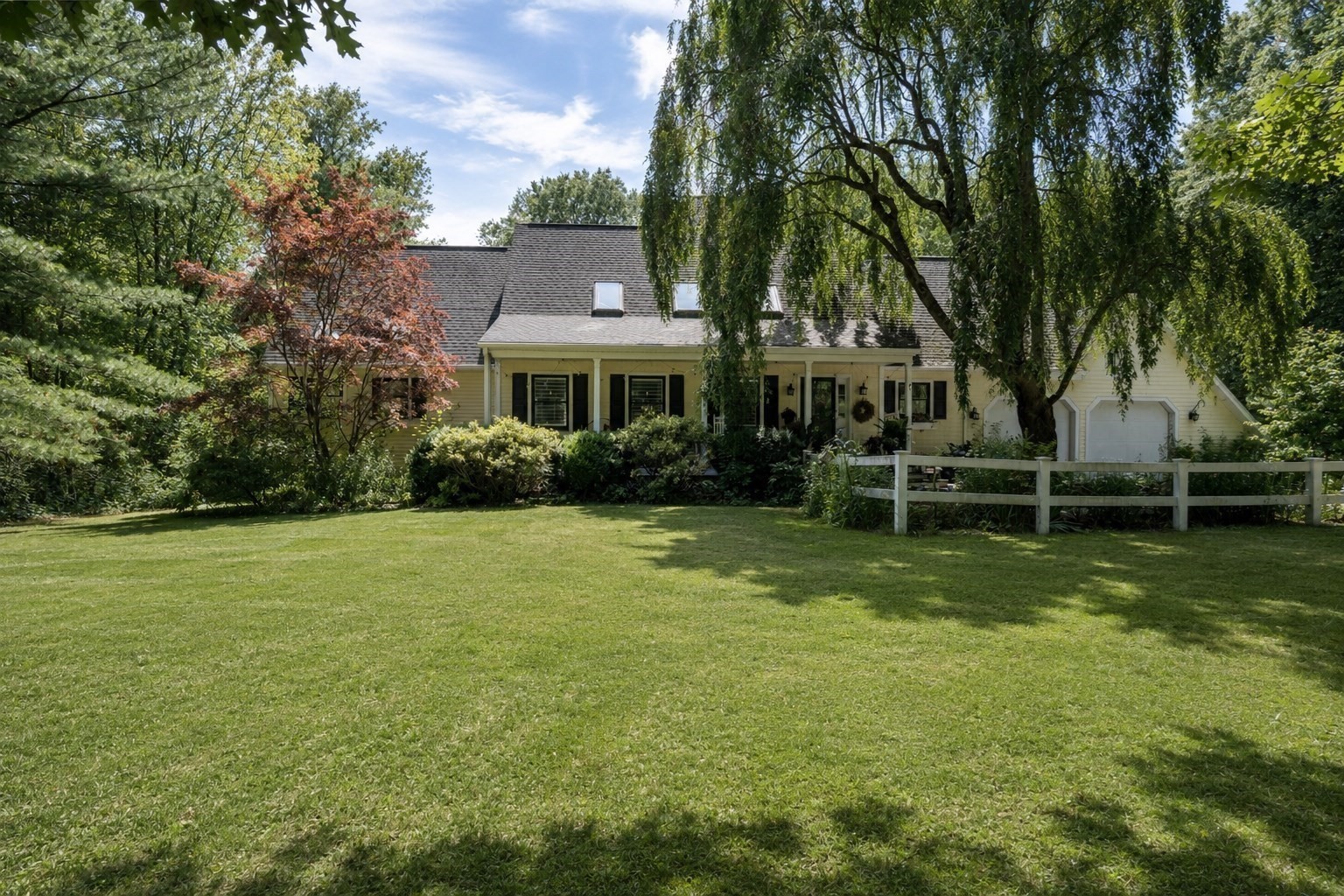 7 Pond St Property Photo 2