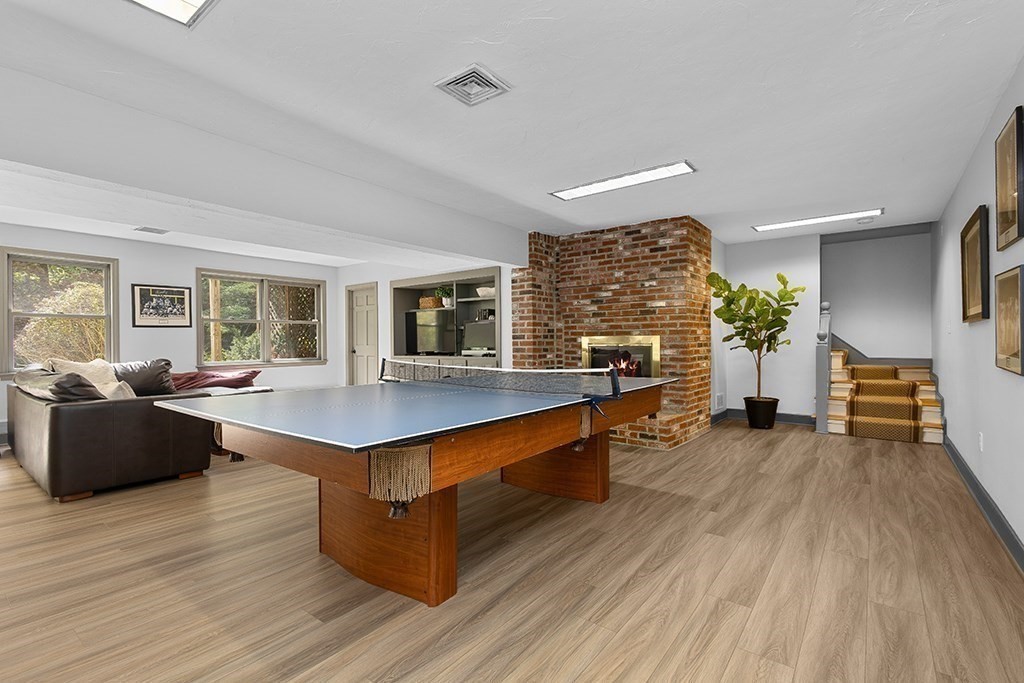7 Pond St Property Photo 38
