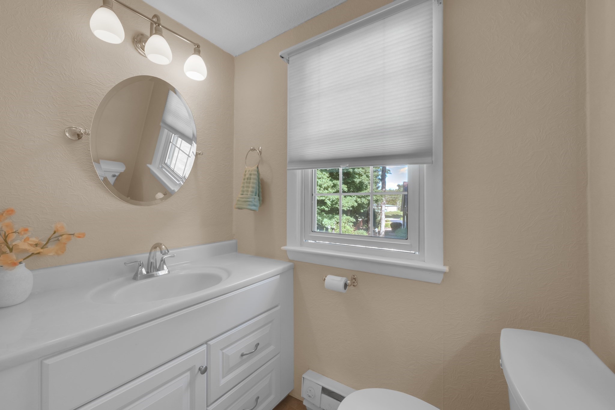 401 Cross St Property Photo 14