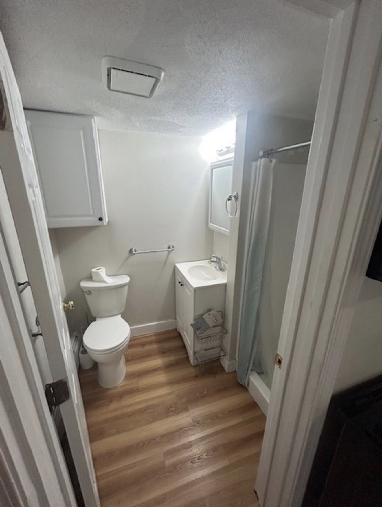 12 Summer St # 3 Property Photo 6