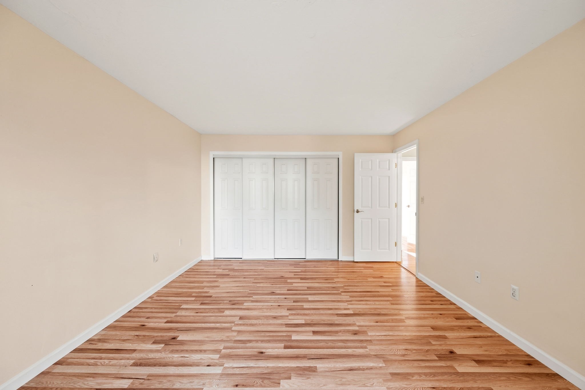 470 Adams St # 2 Property Photo 13