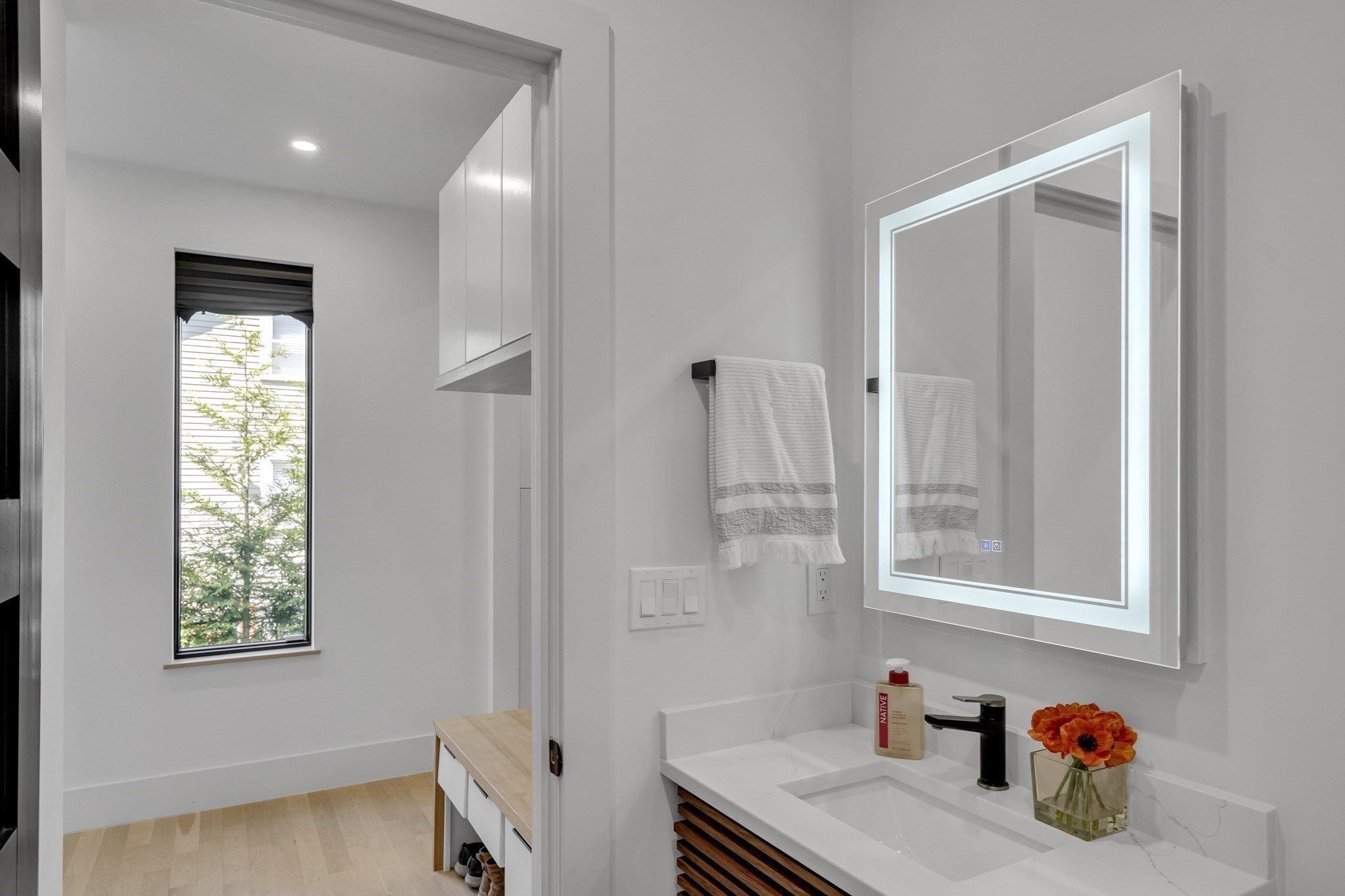 1242 Beacon St # 1242 Property Photo 10