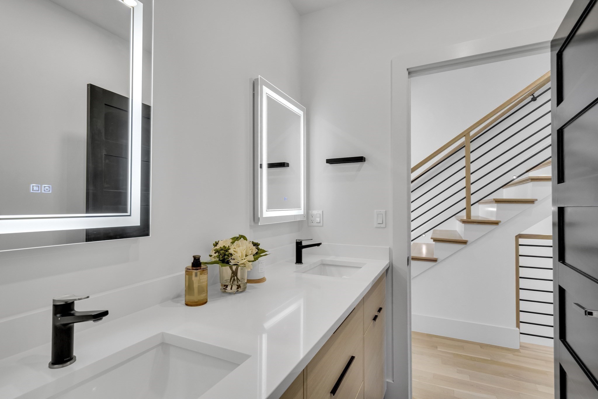 1242 Beacon St # 1242 Property Photo 18