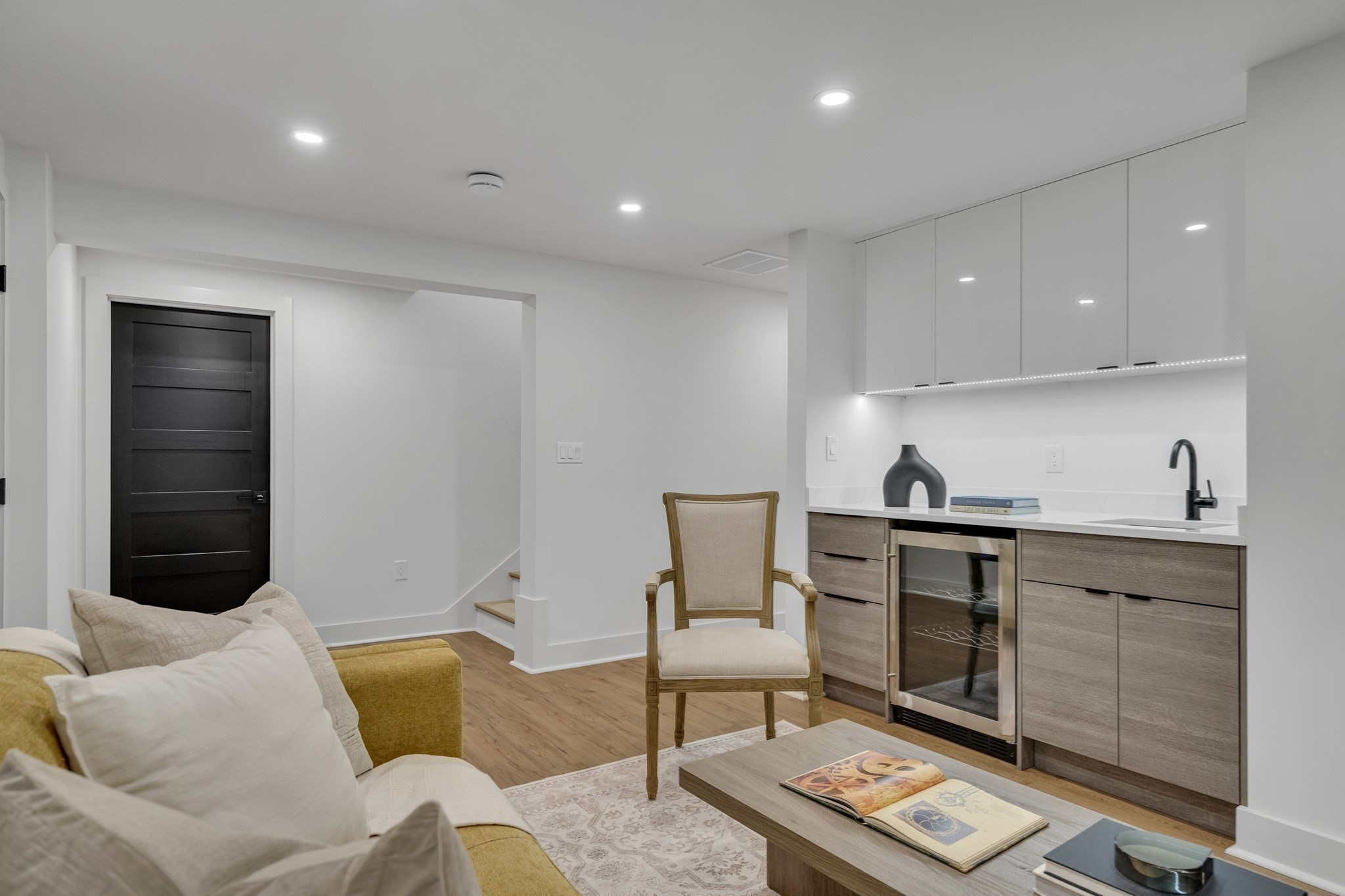 1242 Beacon St # 1242 Property Photo 21