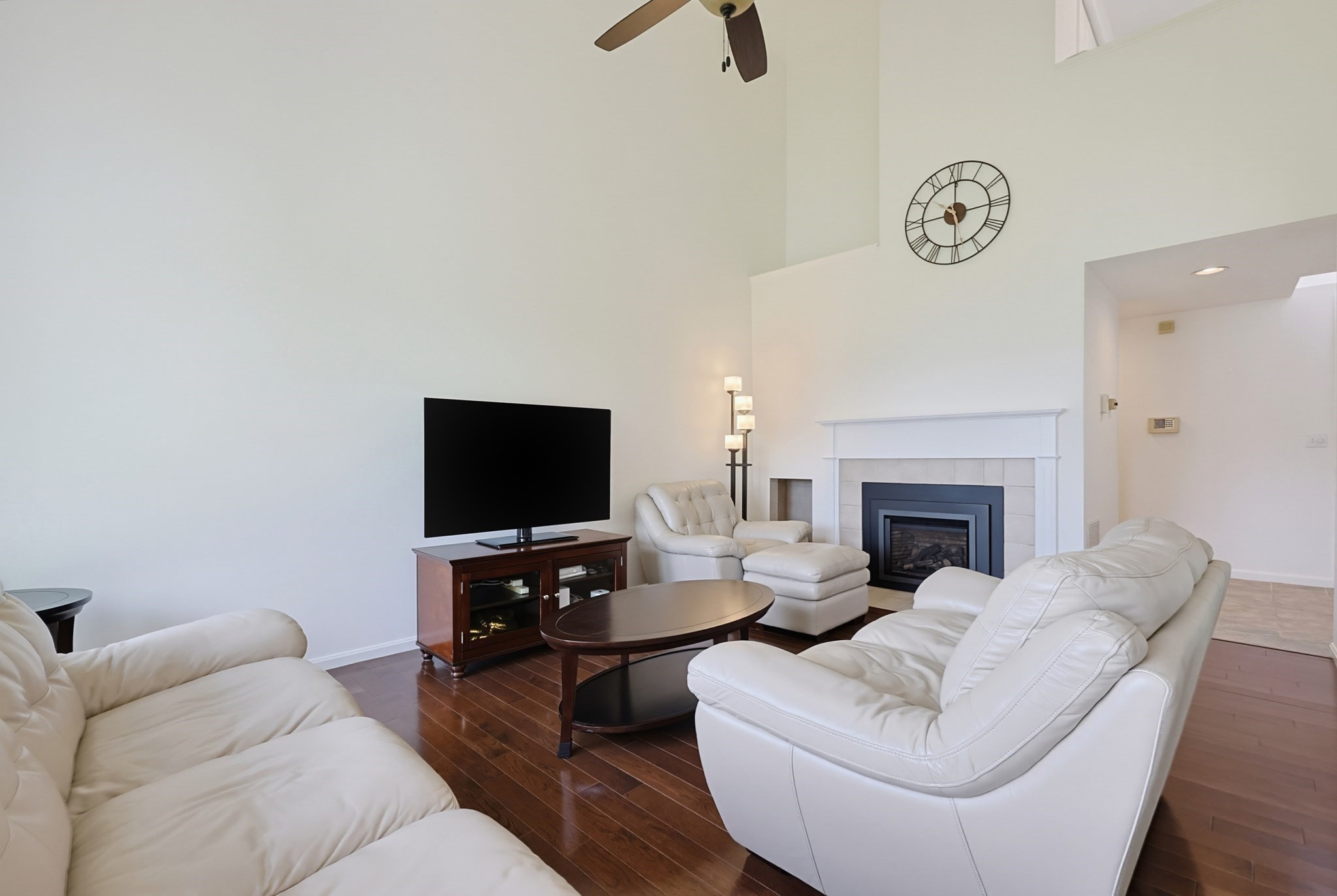 15 Kings Way # 4 Property Photo 12