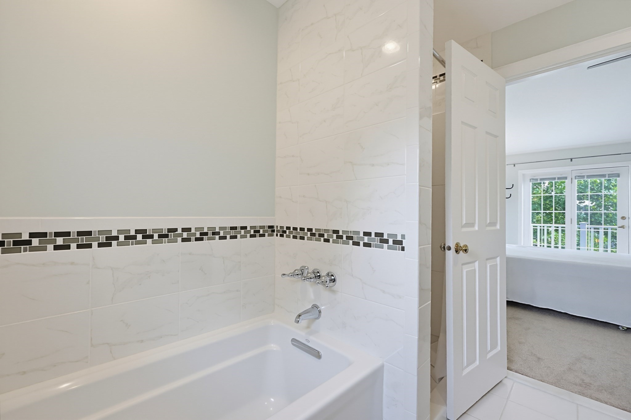 15 Kings Way # 4 Property Photo 27