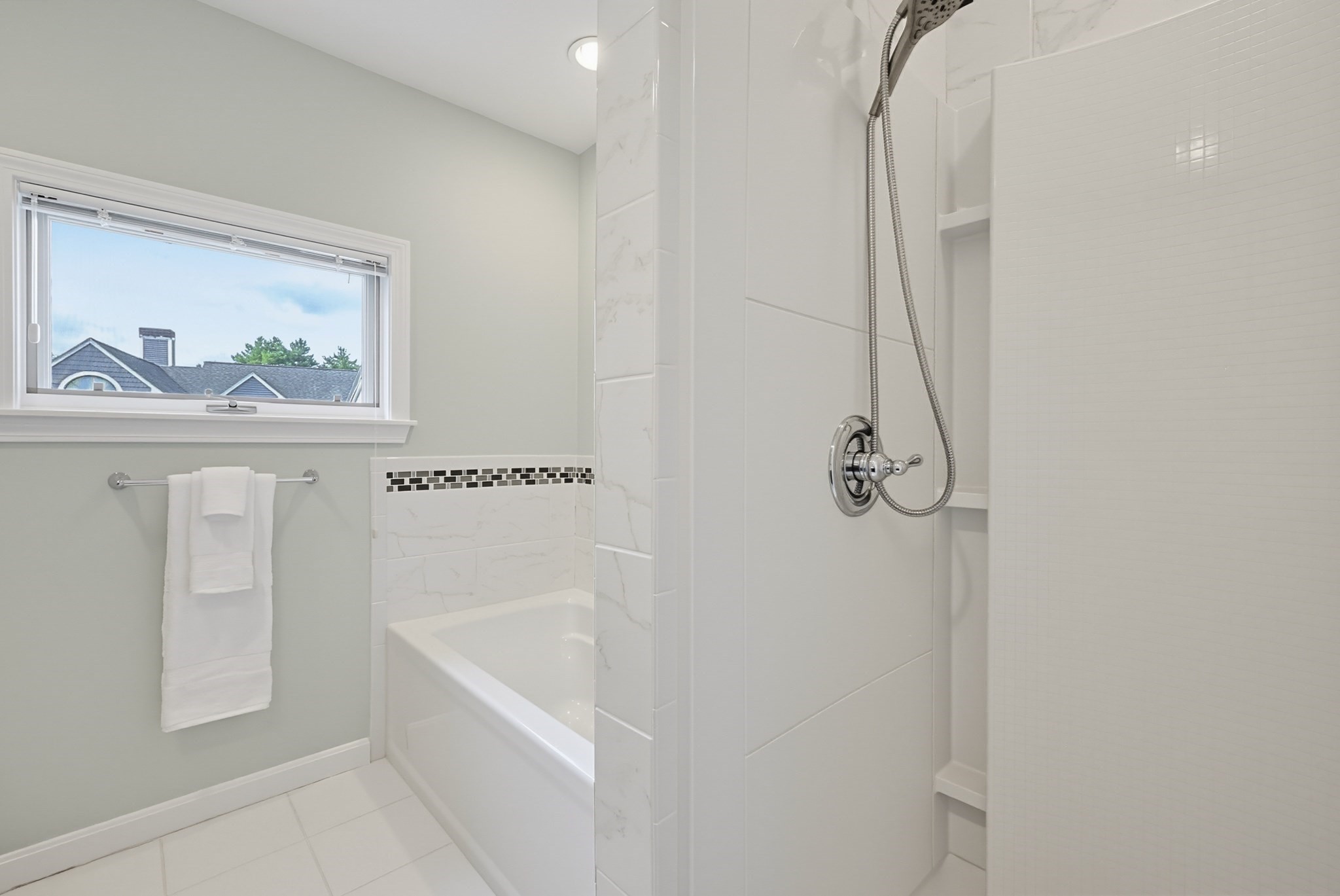 15 Kings Way # 4 Property Photo 28