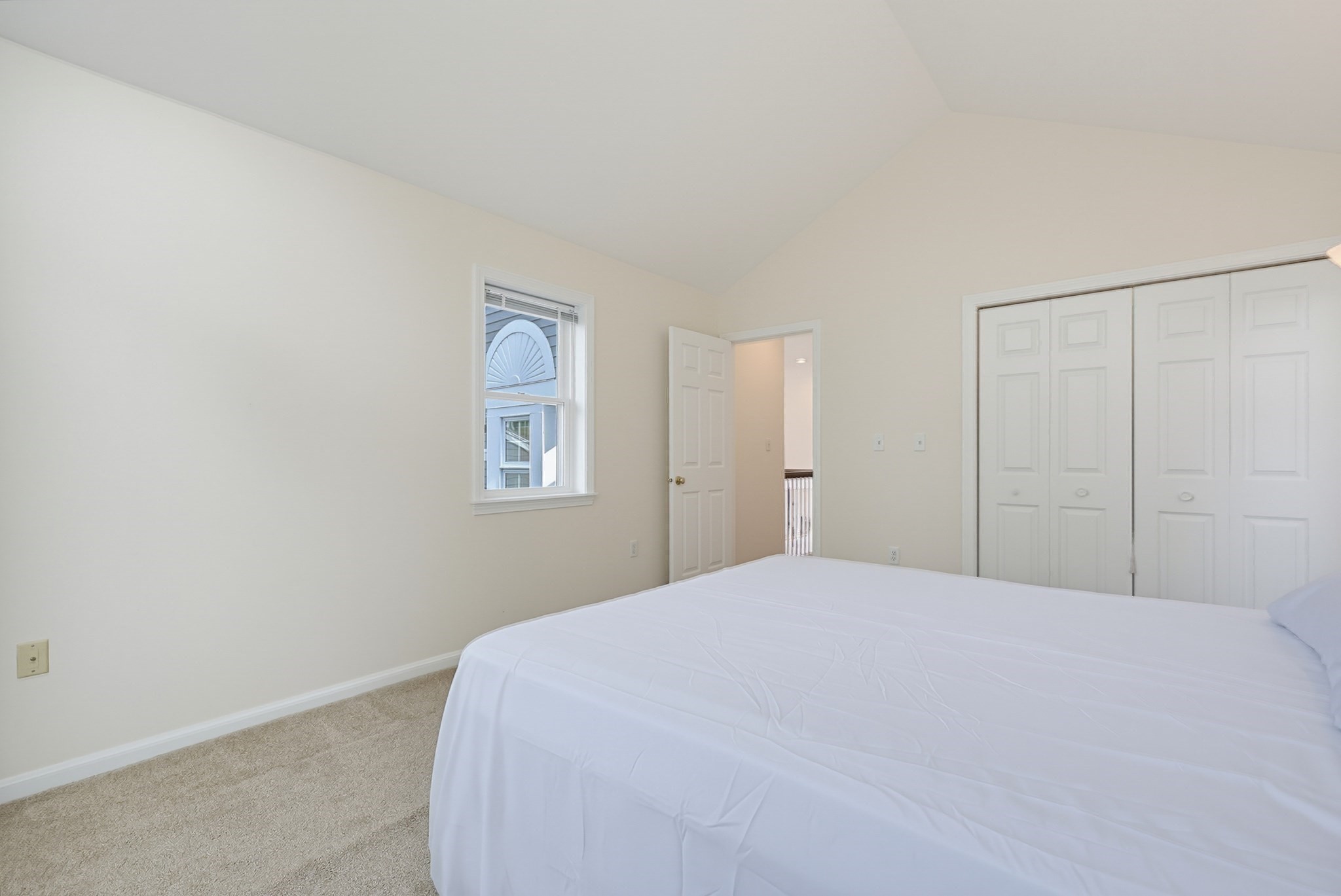 15 Kings Way # 4 Property Photo 29
