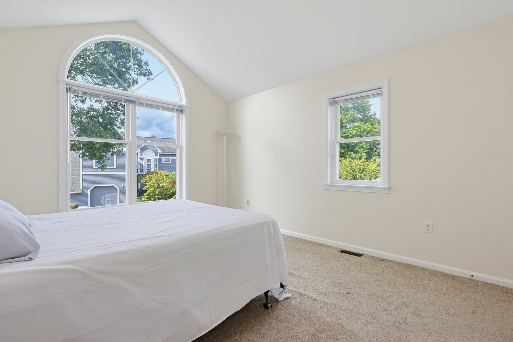15 Kings Way # 4 Property Photo 31