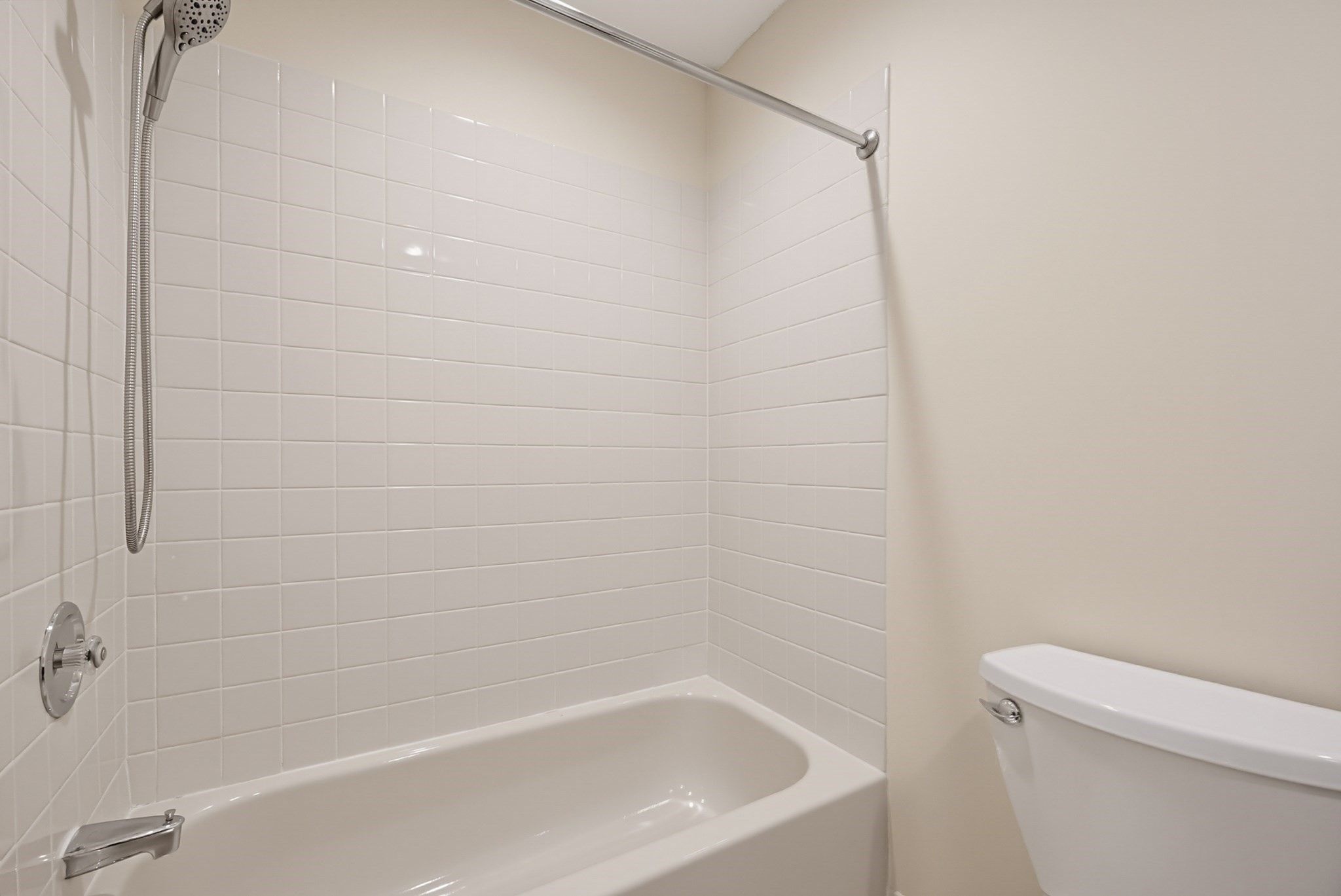 15 Kings Way # 4 Property Photo 33