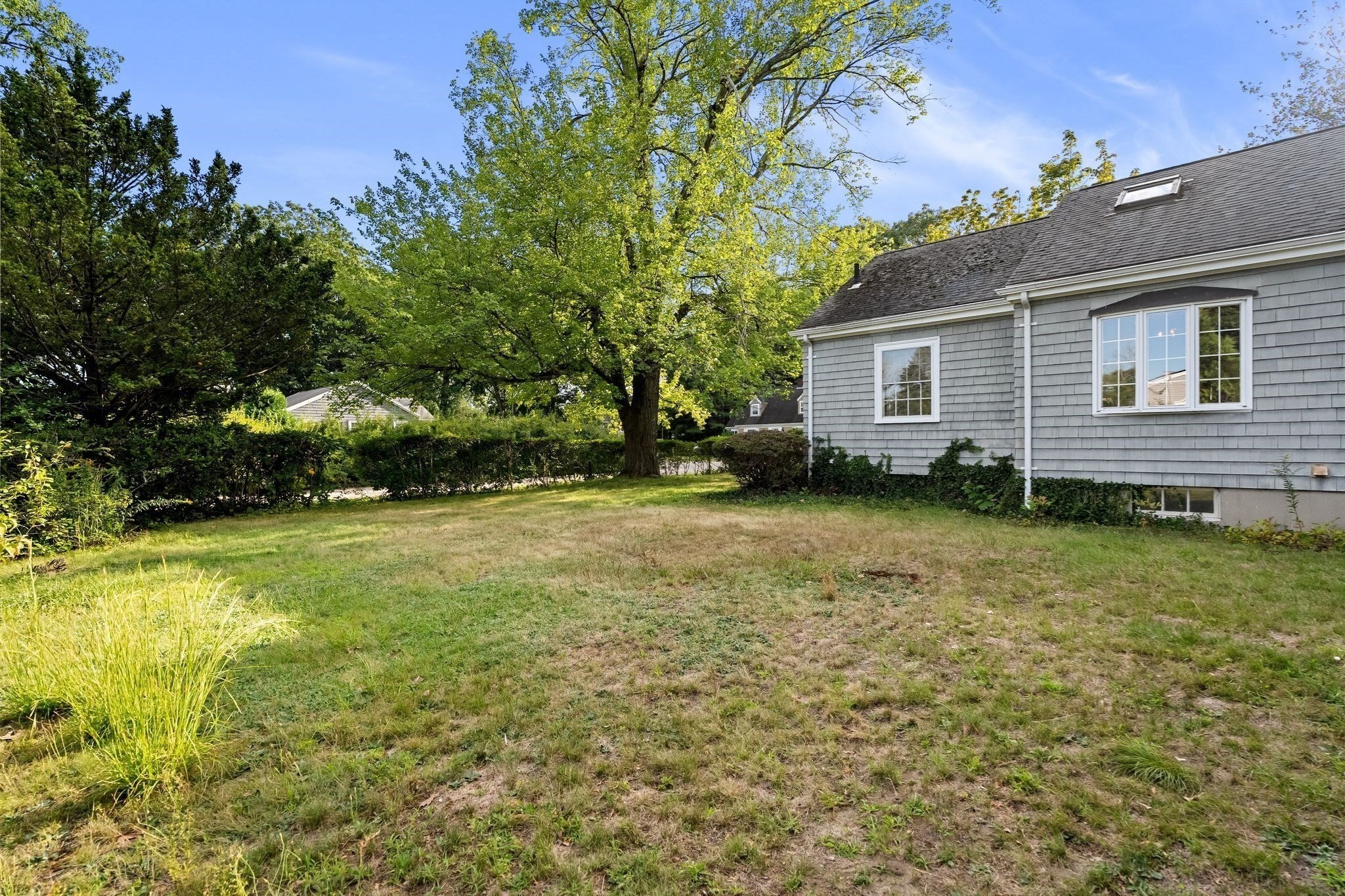 140 Wilson St Property Photo 35